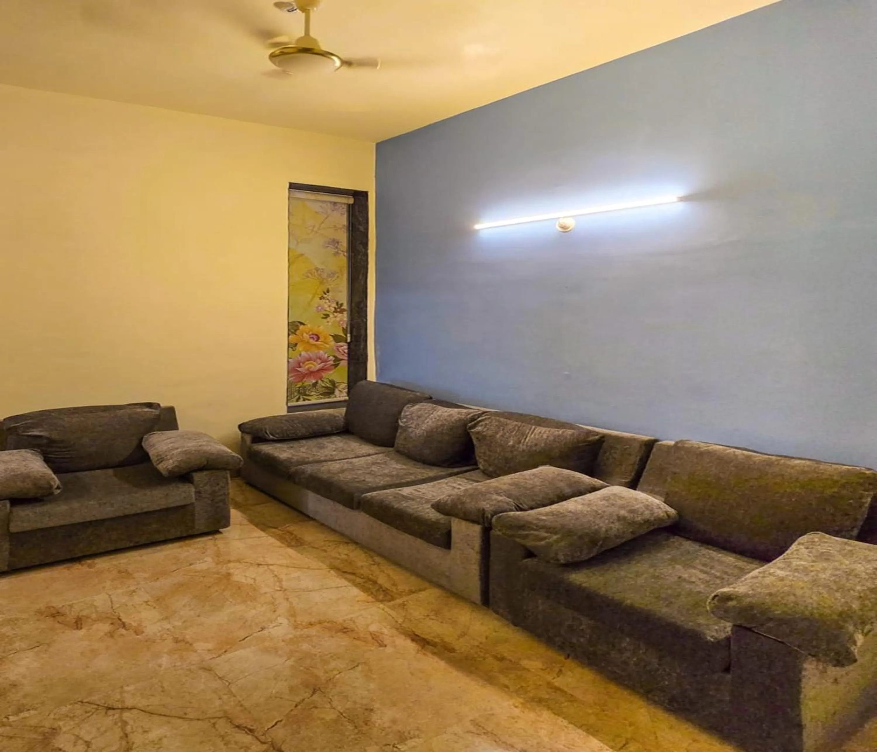 room service in Calangute Residency