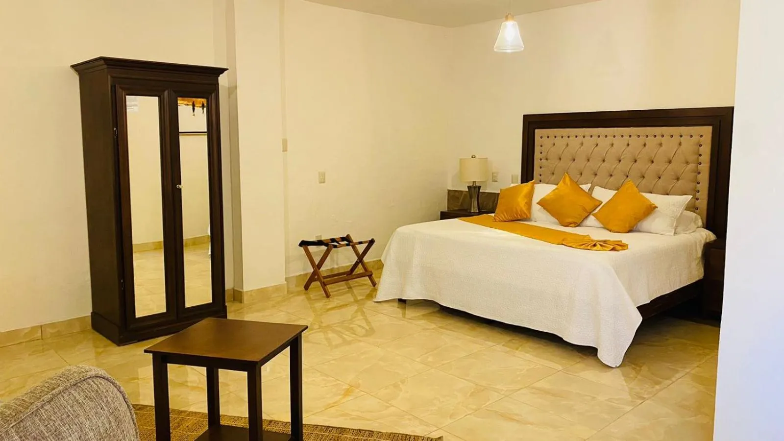 Bedroom, Bed in Mansión Leonor