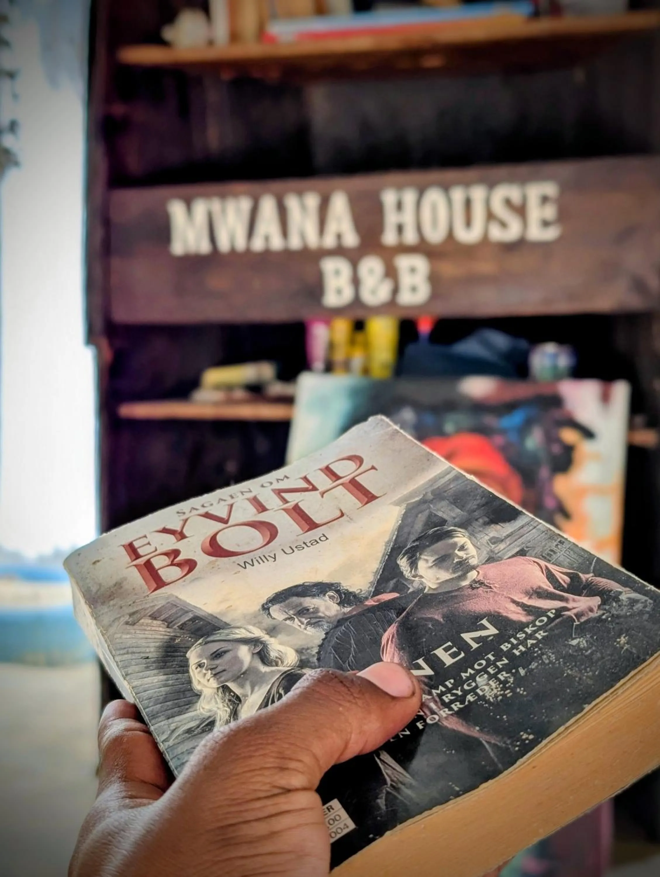 Mwana House