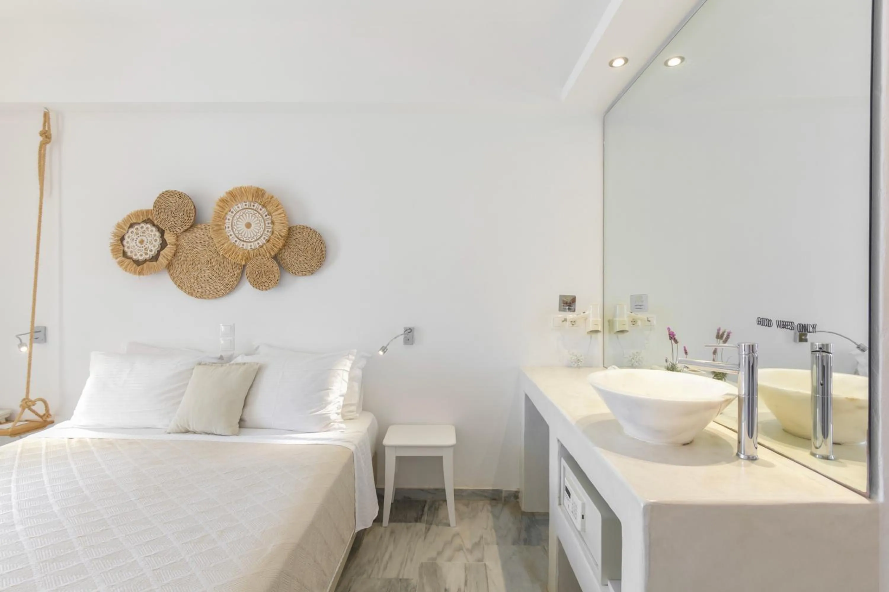 Bed in Margarita Studios Ambelas