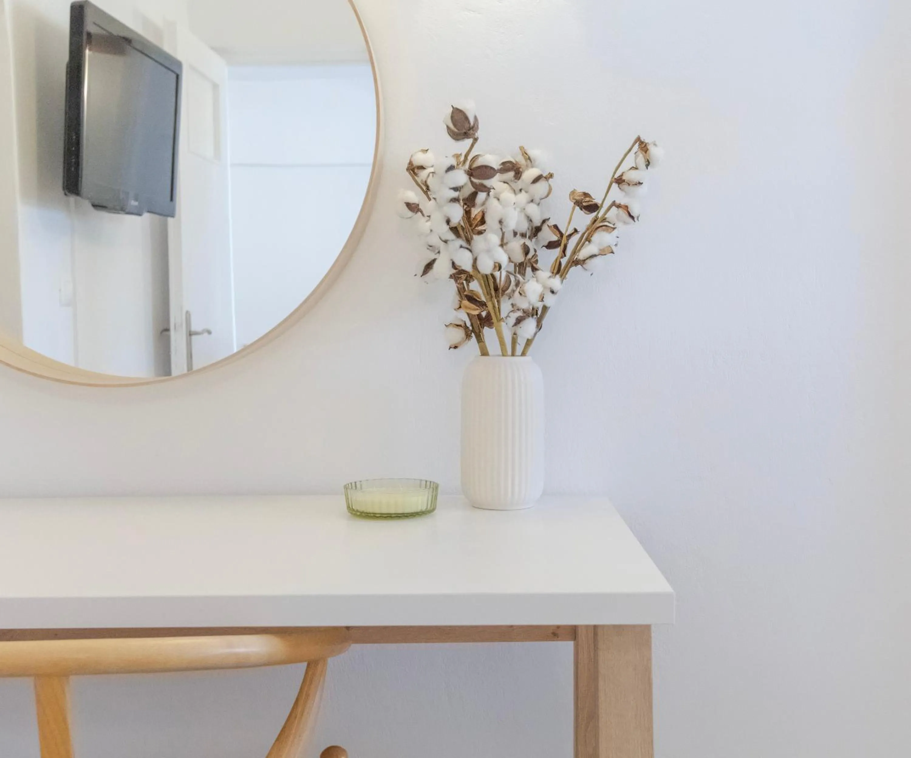 Decorative detail in Margarita Studios Ambelas