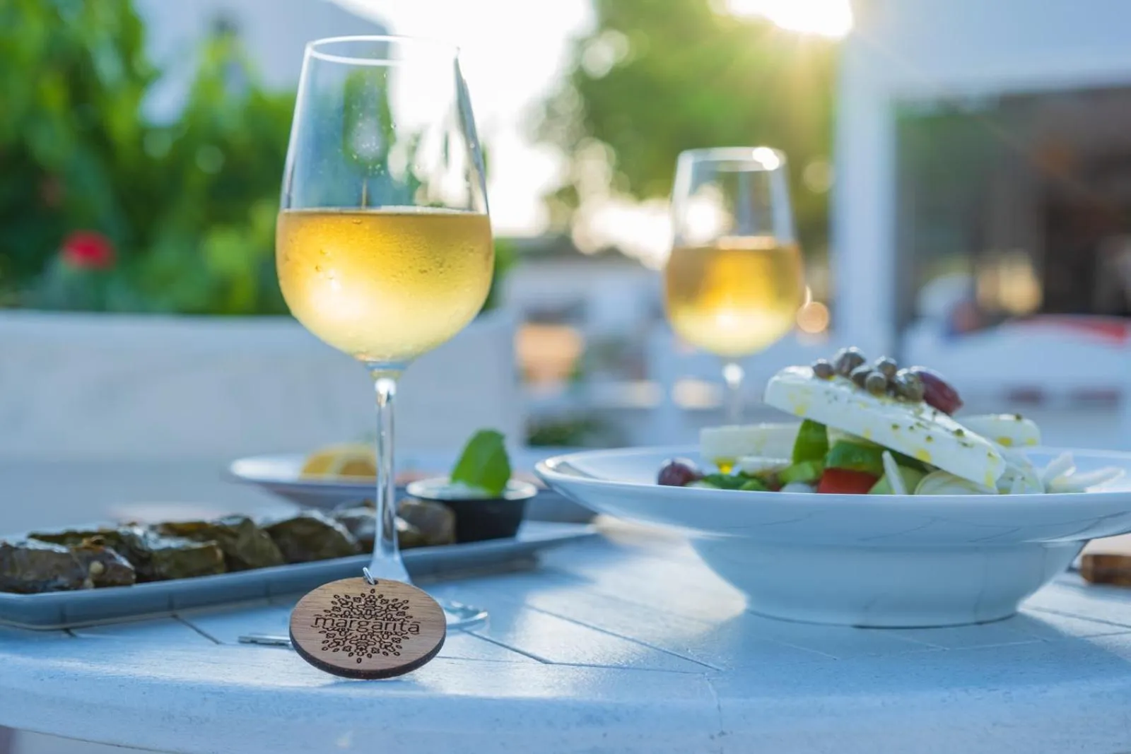 Restaurant/places to eat in Margarita Studios Ambelas