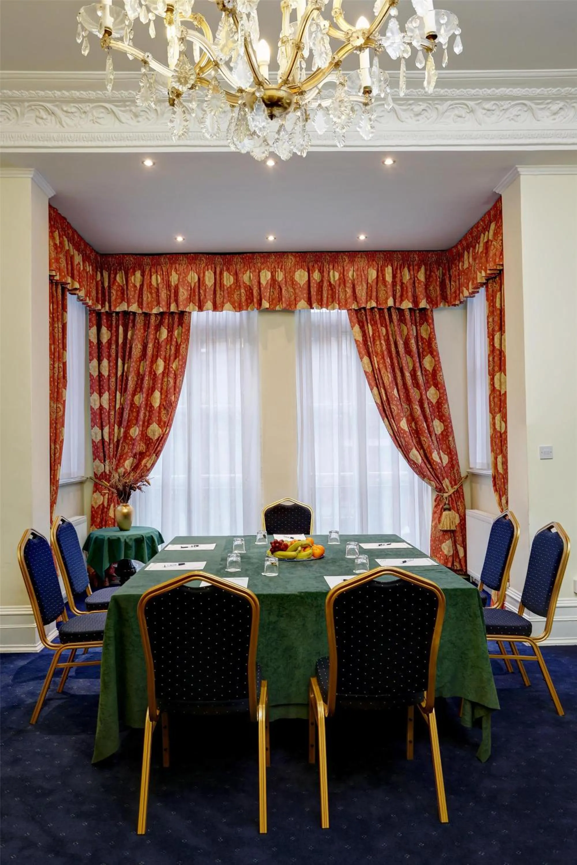 Meeting/conference room in Best Western Swiss Cottage Hotel