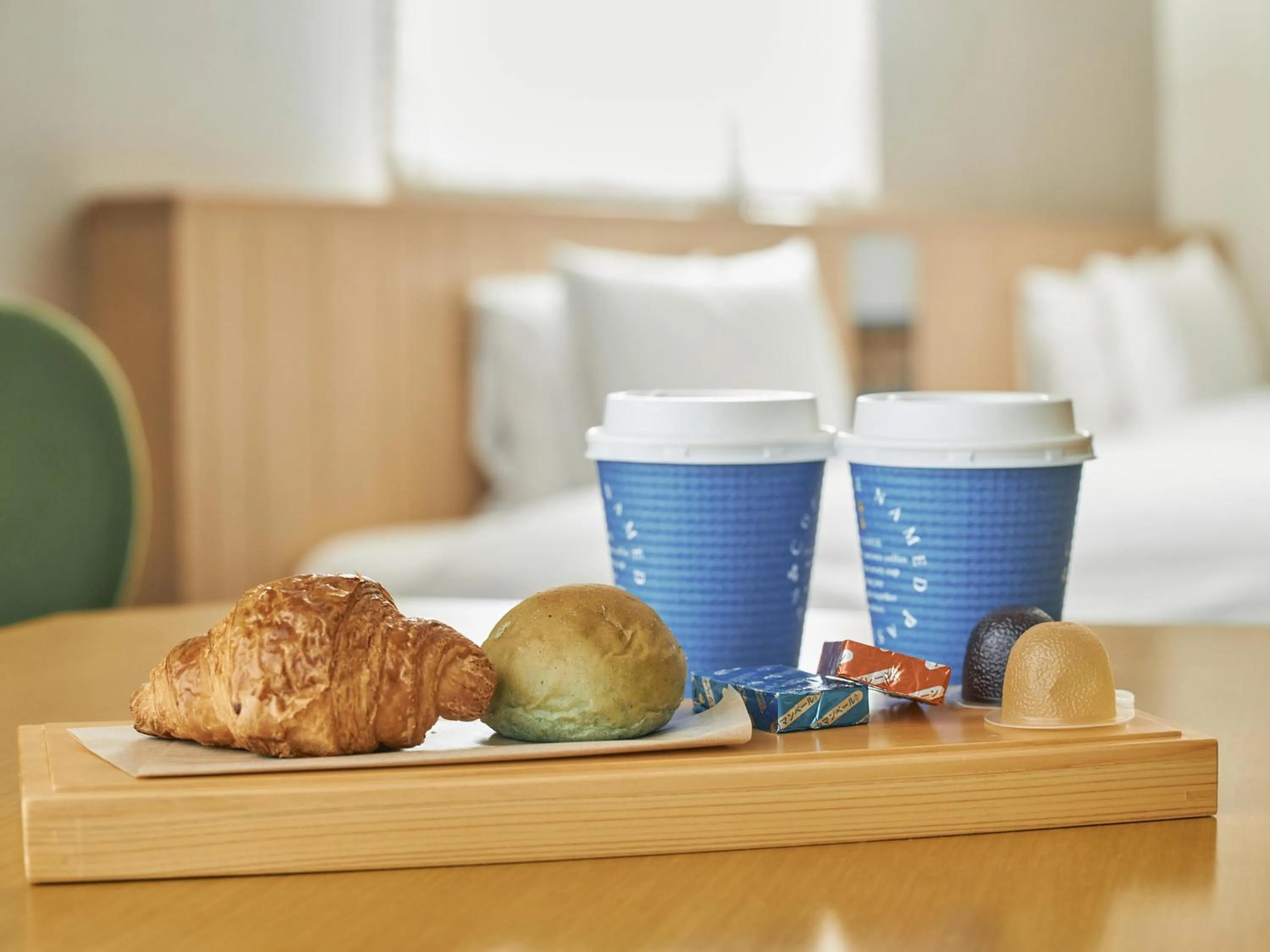 TV and multimedia, Bed in Hotel Traveltine Kyoto Kiyamachi