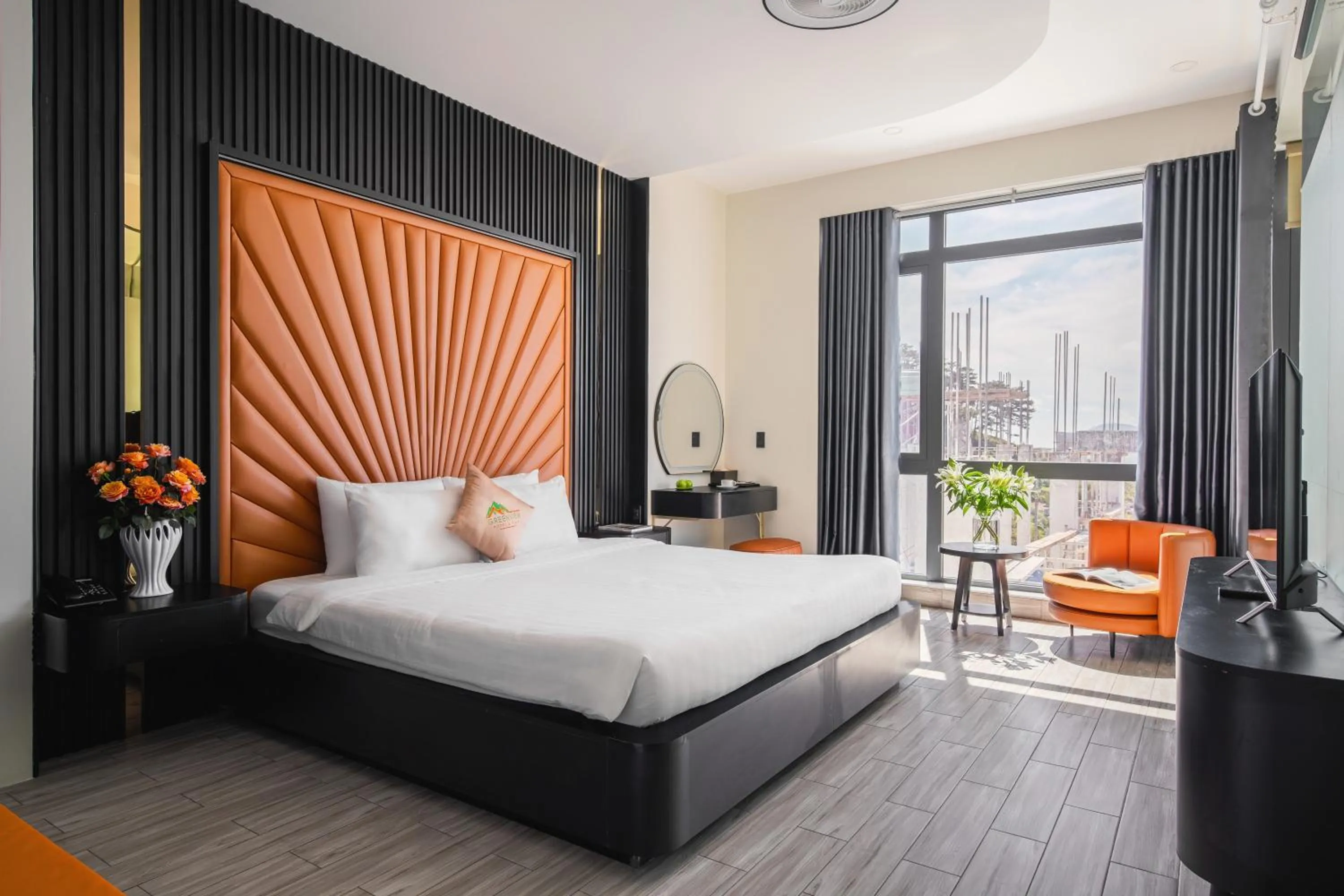 Bed in Greenview City Hotel