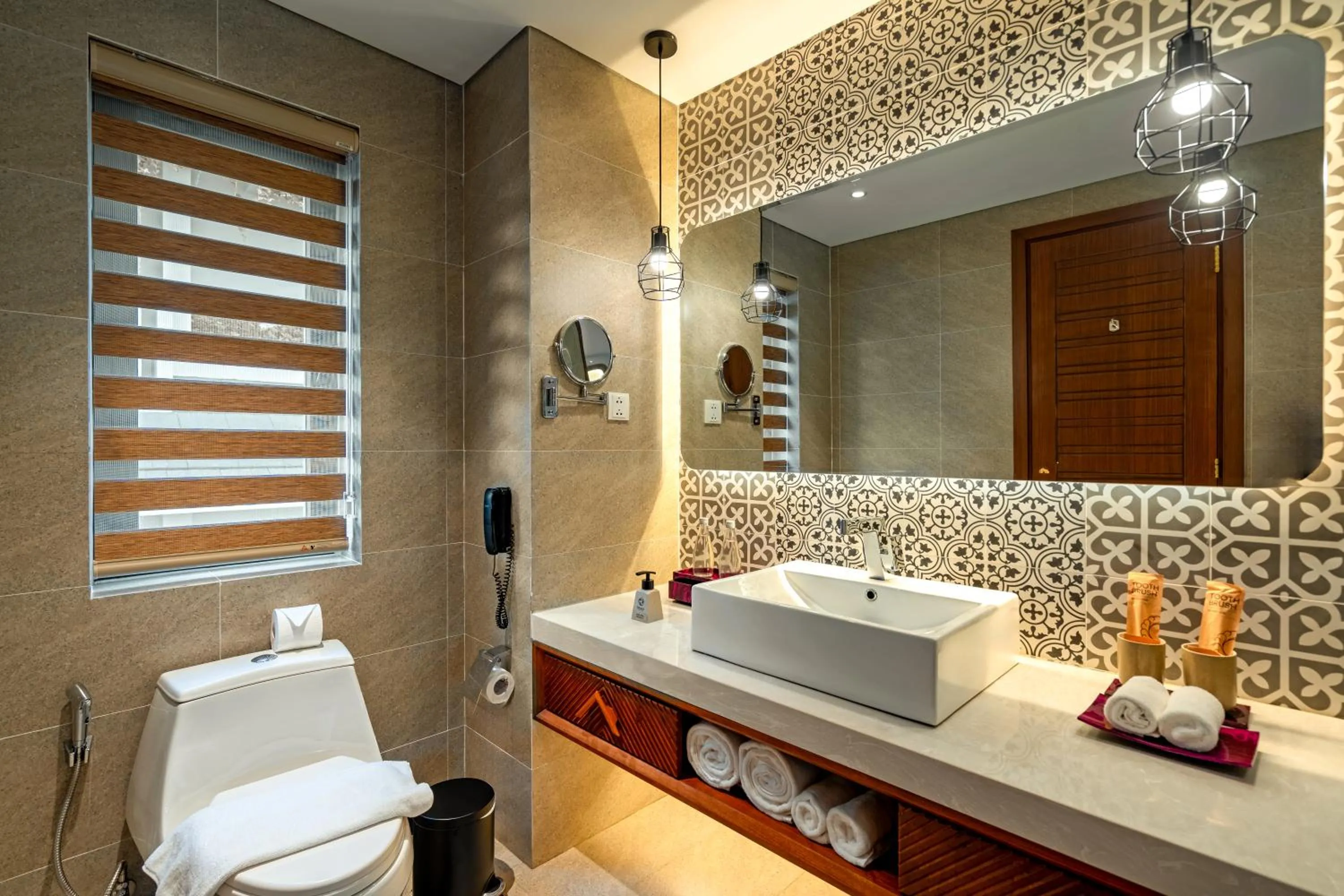 bidet in The Saga Hotel Hoi An