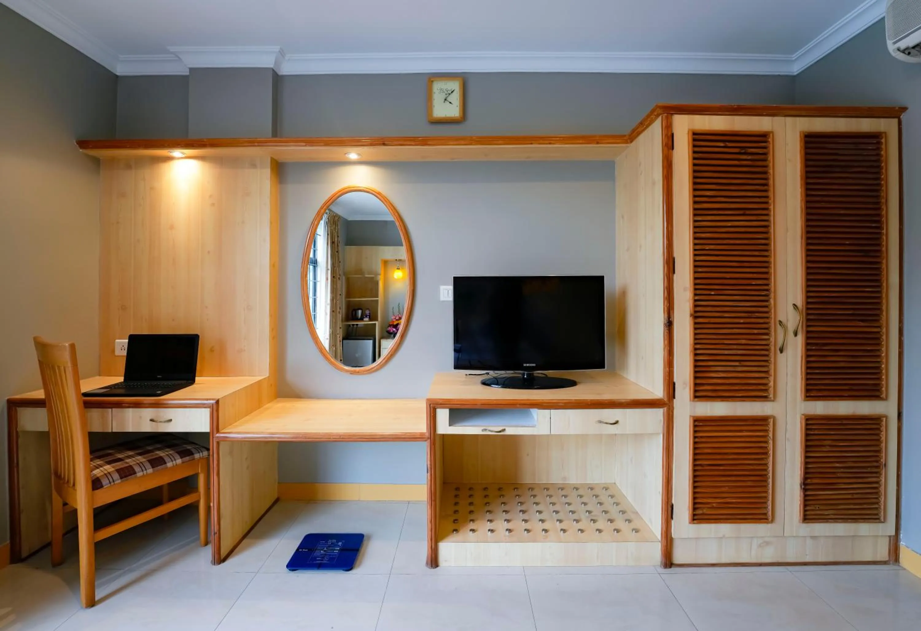 Bed in Cross Roads Inn