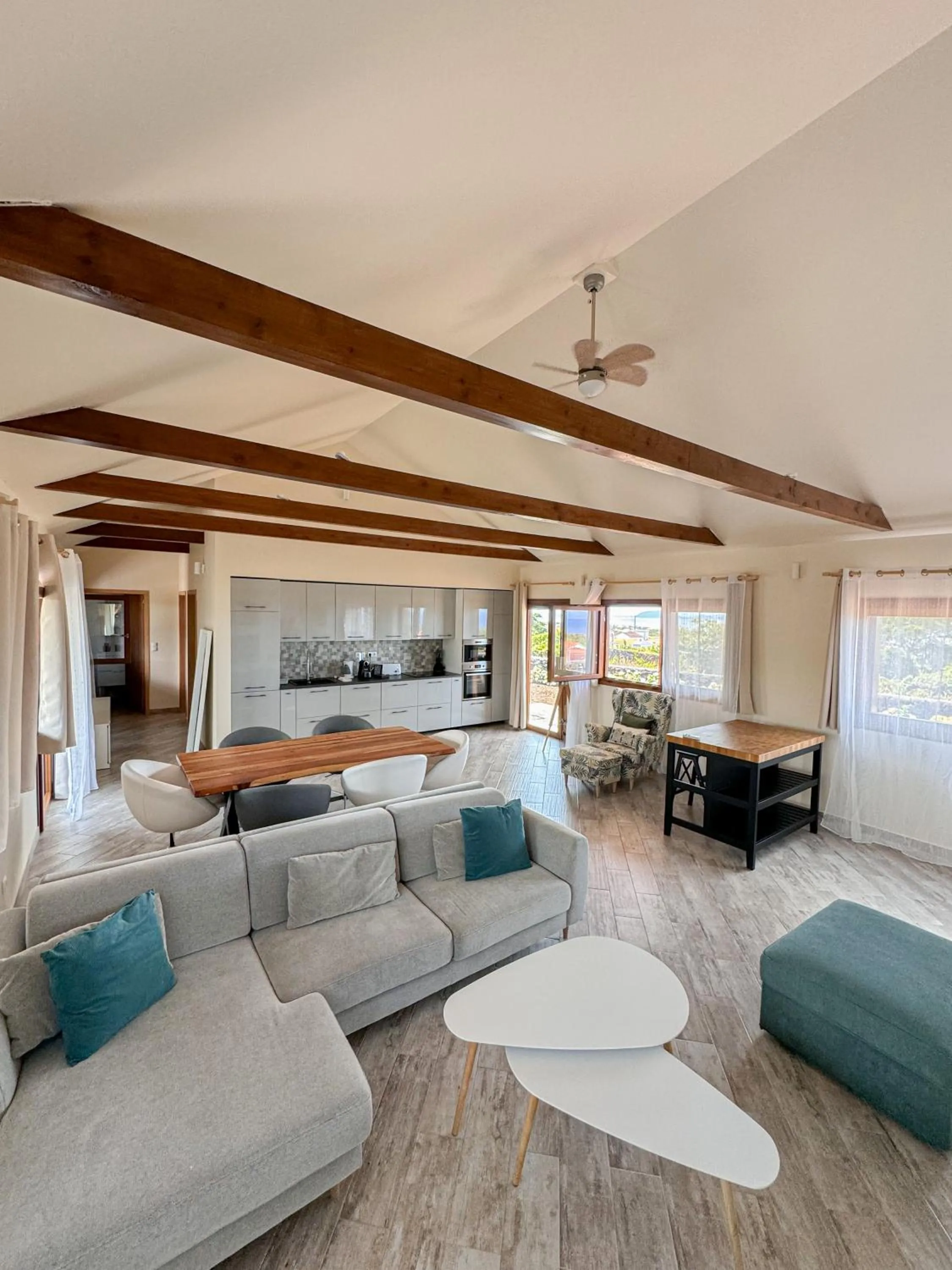 Kitchen or kitchenette in Alma do Pico - Nature Residence