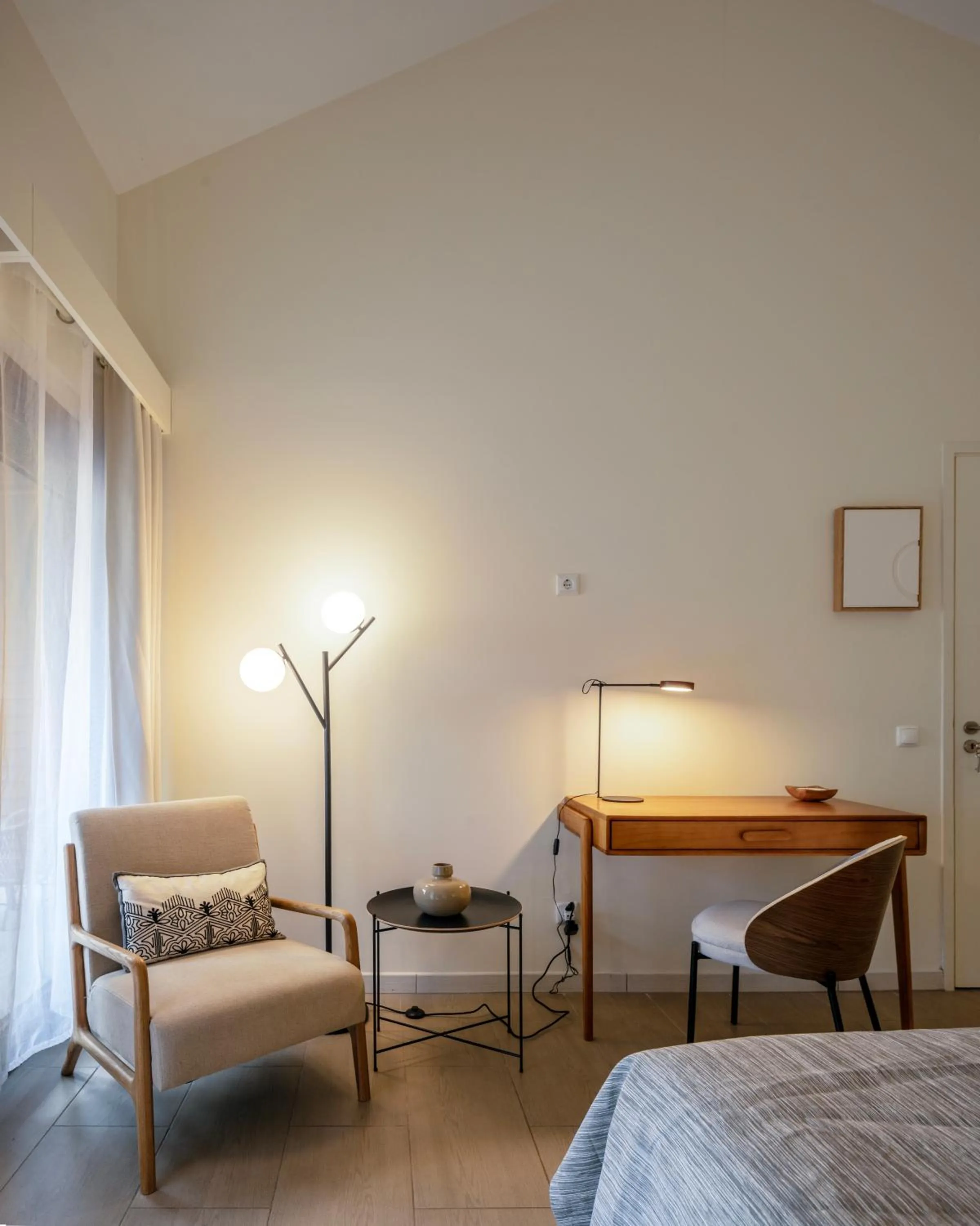 Seating area, Bed in Alma do Pico - Nature Residence