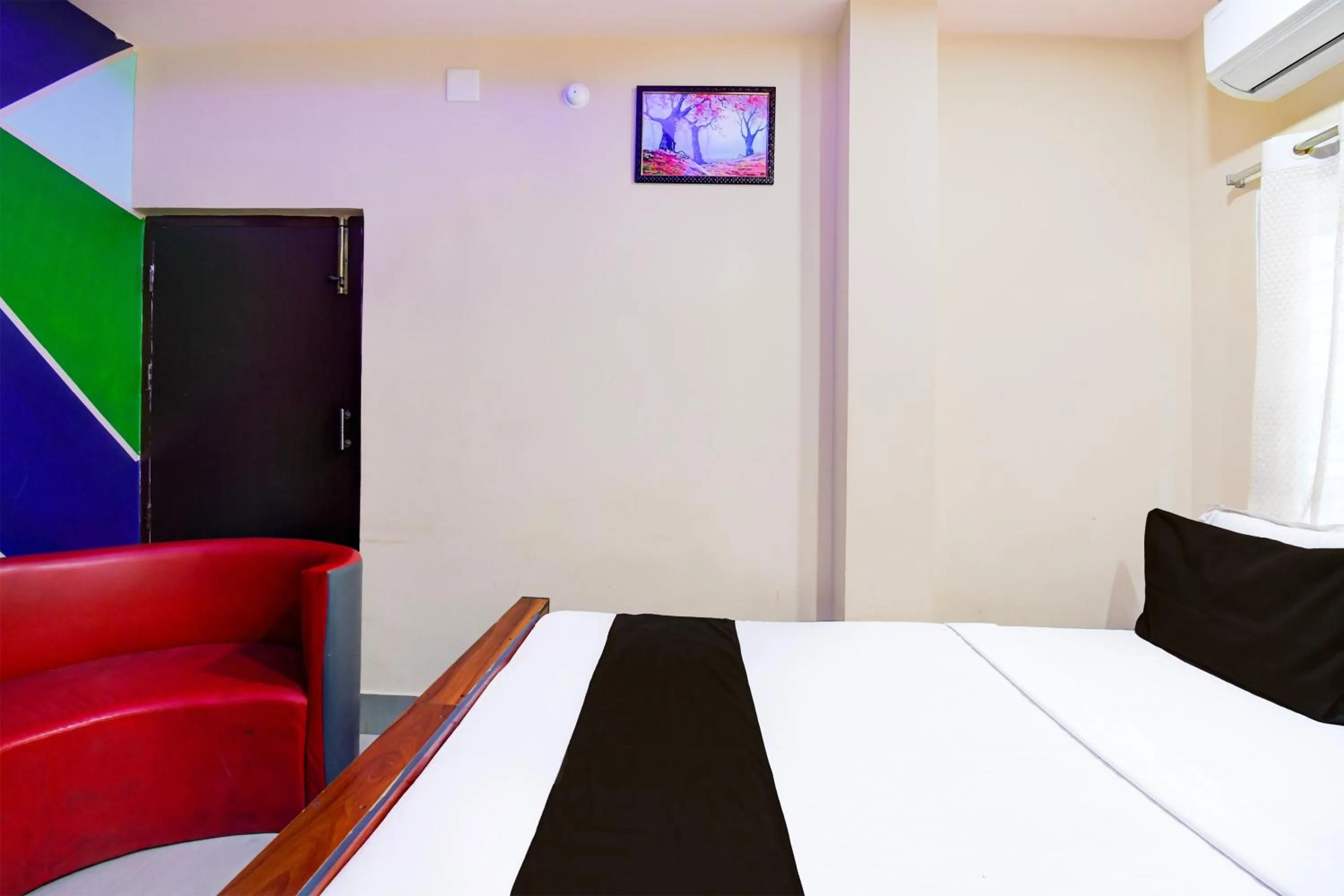 Bedroom, Bed in Hotel O by OYO Elixir