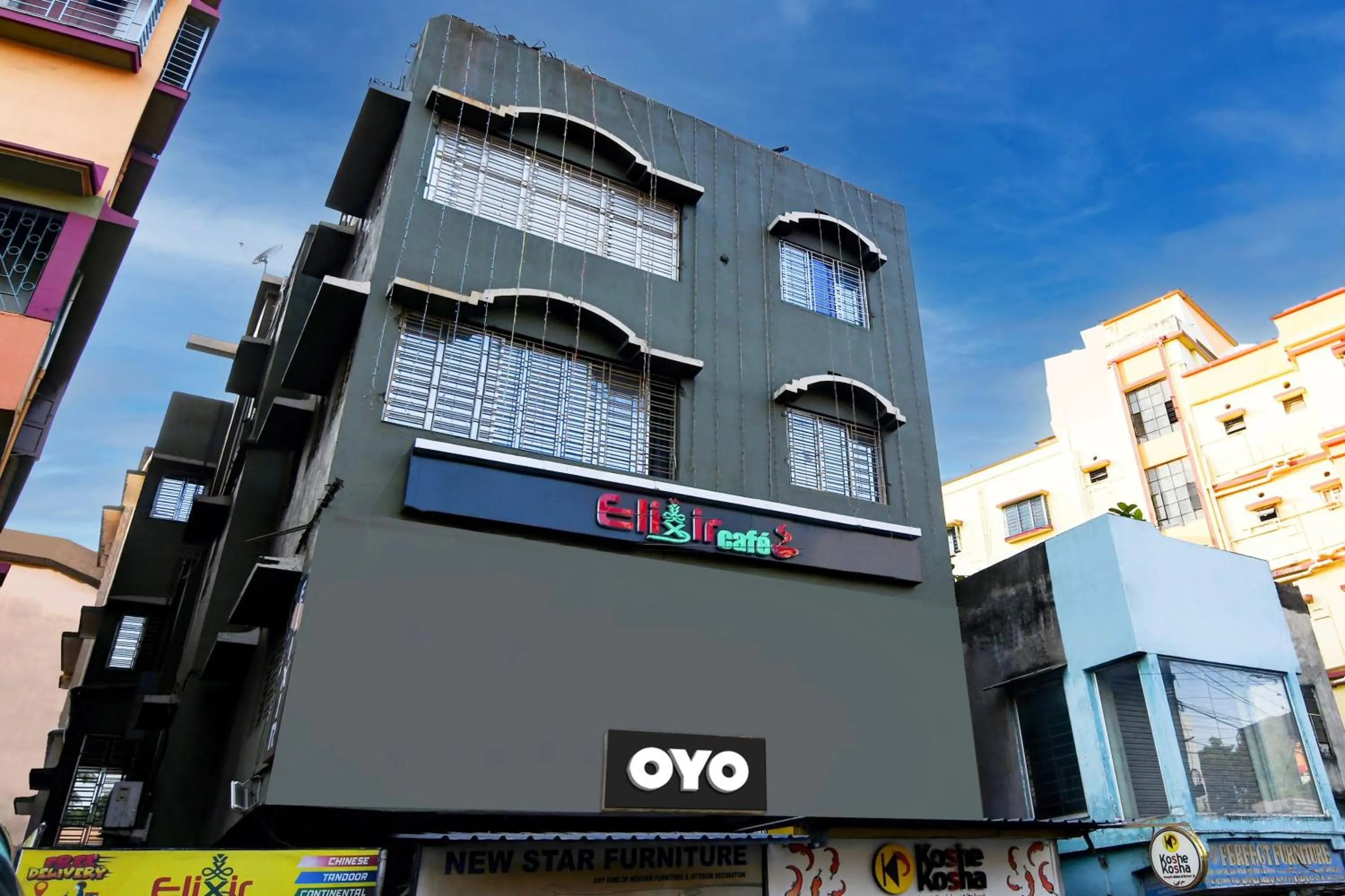 Facade/entrance in Hotel O by OYO Elixir