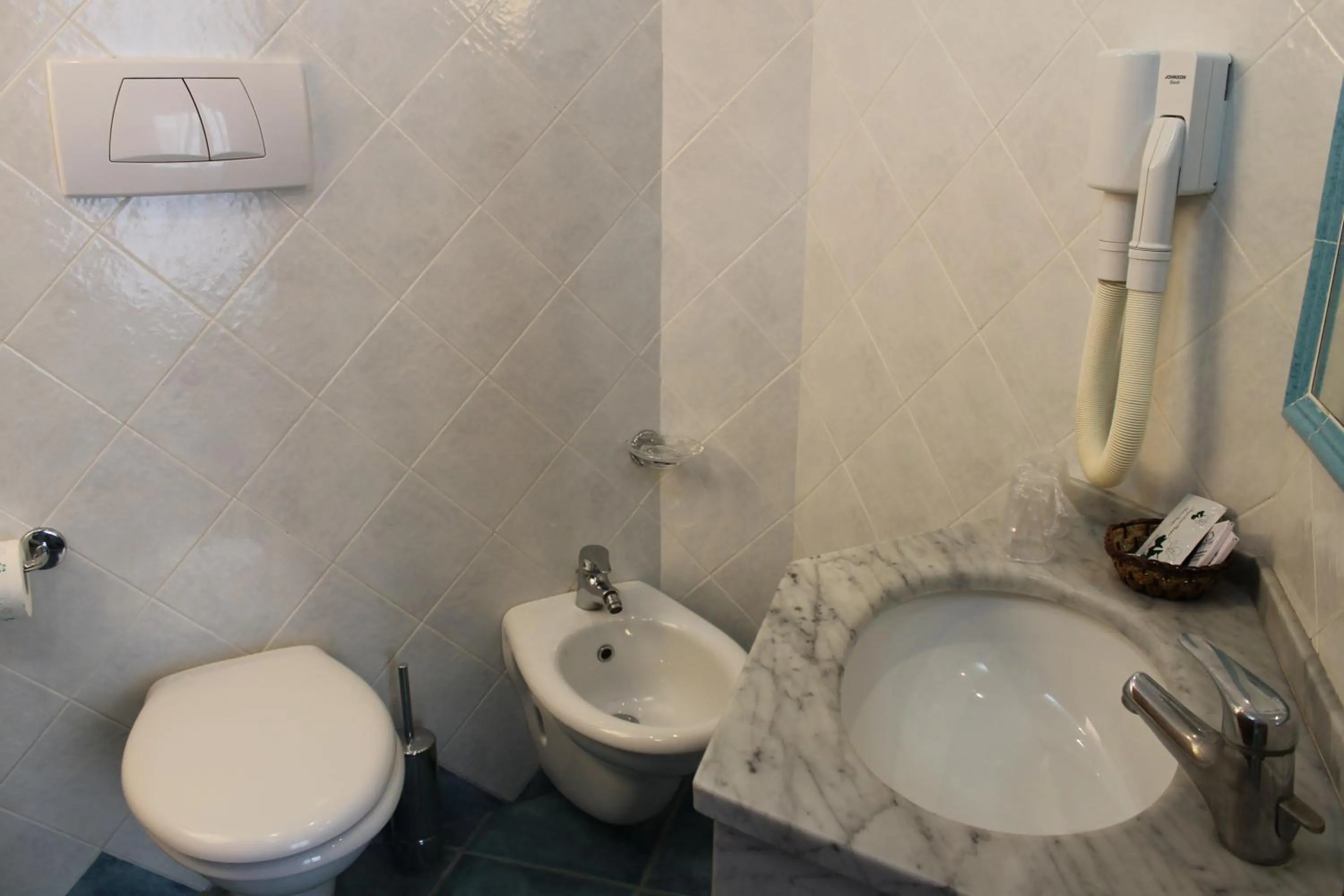 Bathroom in Hotel Esperia