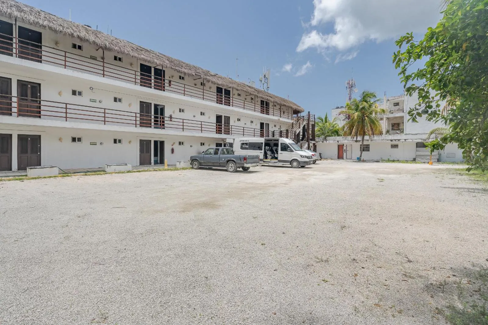 Property building in Mayan Art Hotel 10 avenue