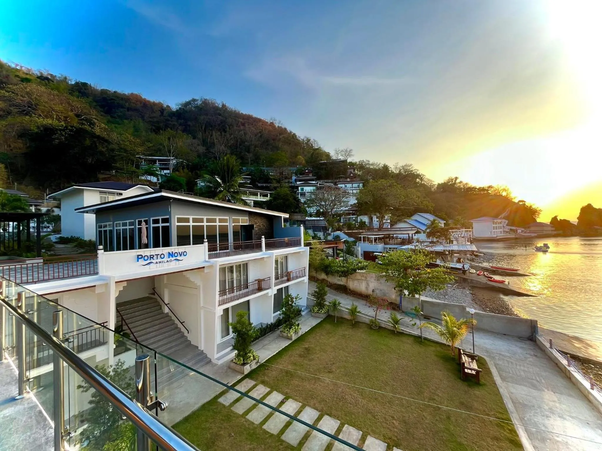 Porto Novo Anilao Dive and Leisure Resort