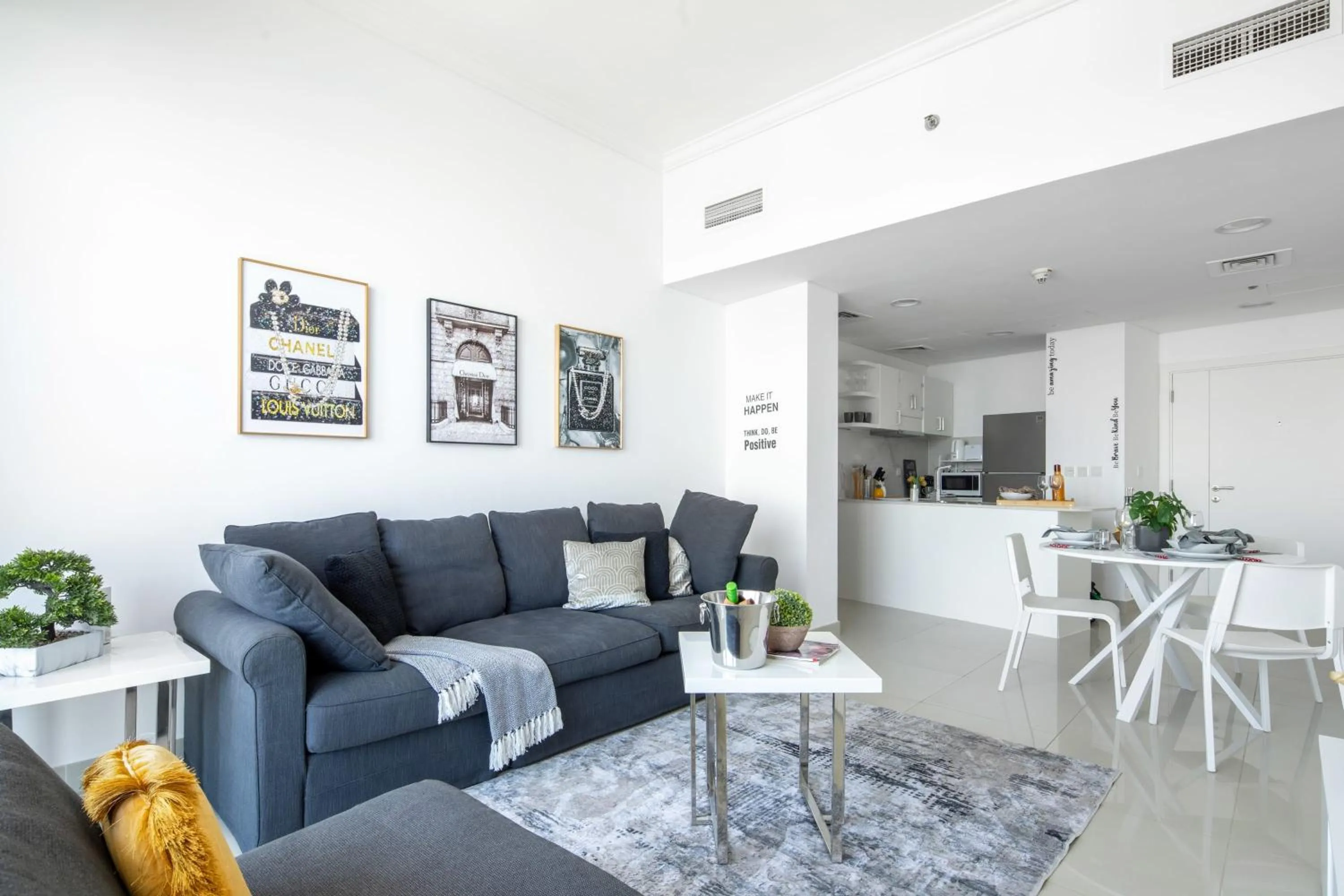 Living room in Frank Porter - Ocean Heights