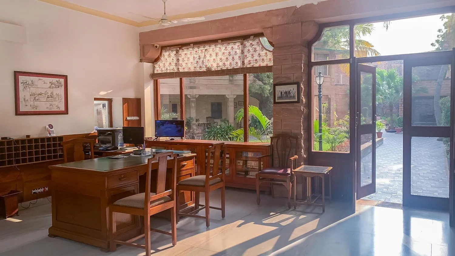 Seating area in Polo Heritage Hotel