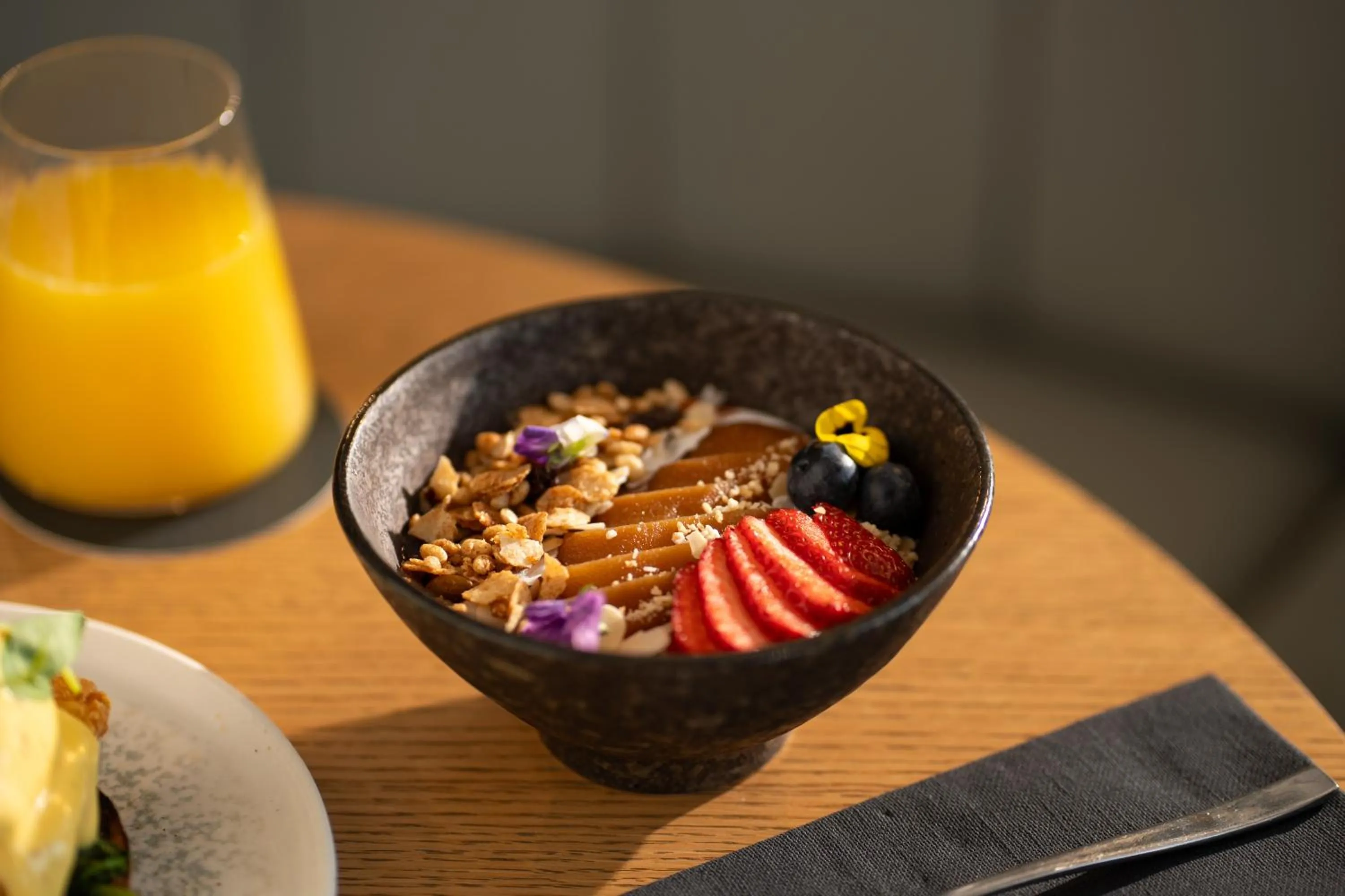 Restaurant/places to eat in Crowne Plaza Adelaide Mawson Lakes by IHG