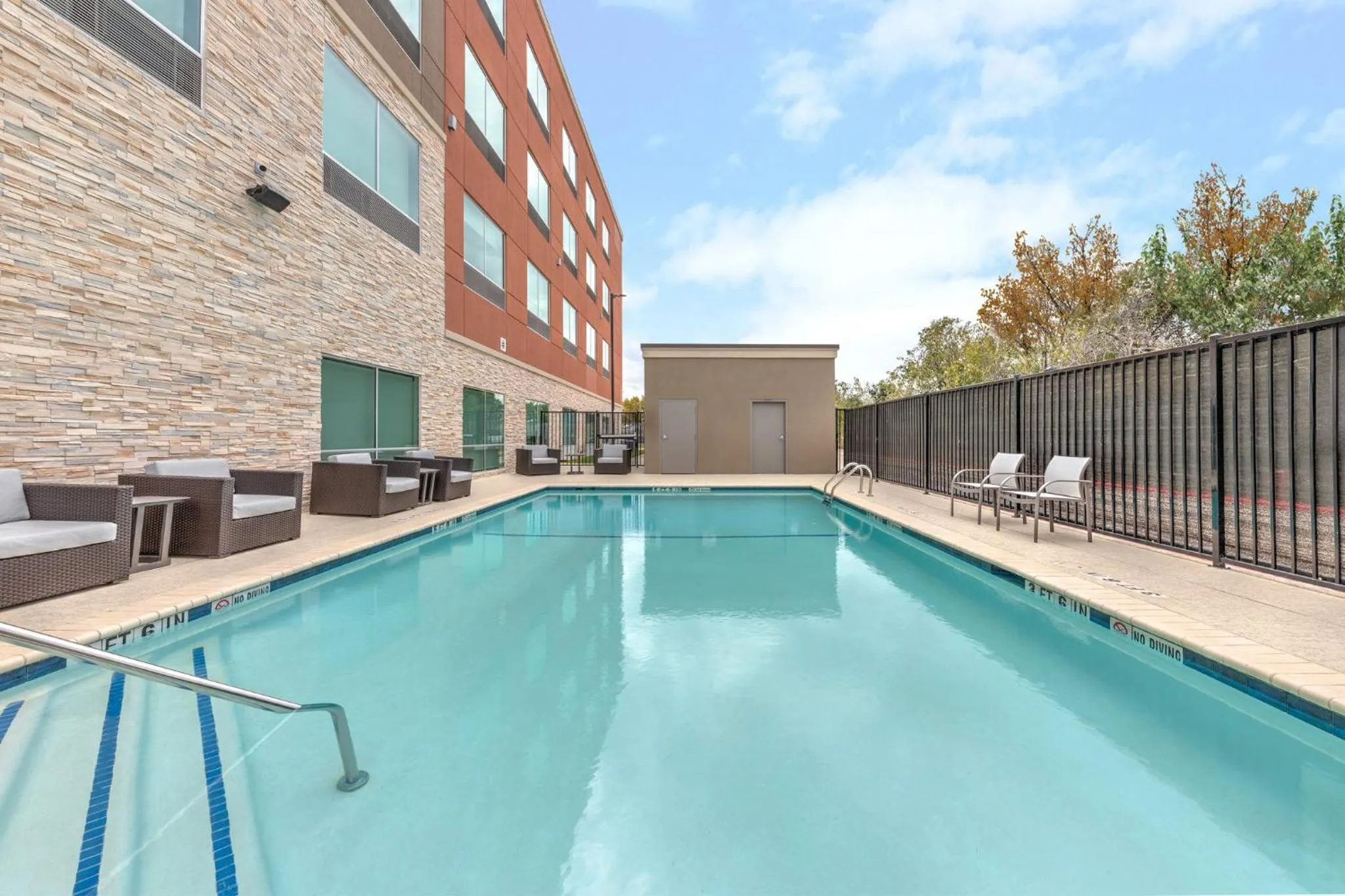 Swimming pool in Holiday Inn Express & Suites Austin Airport East by IHG