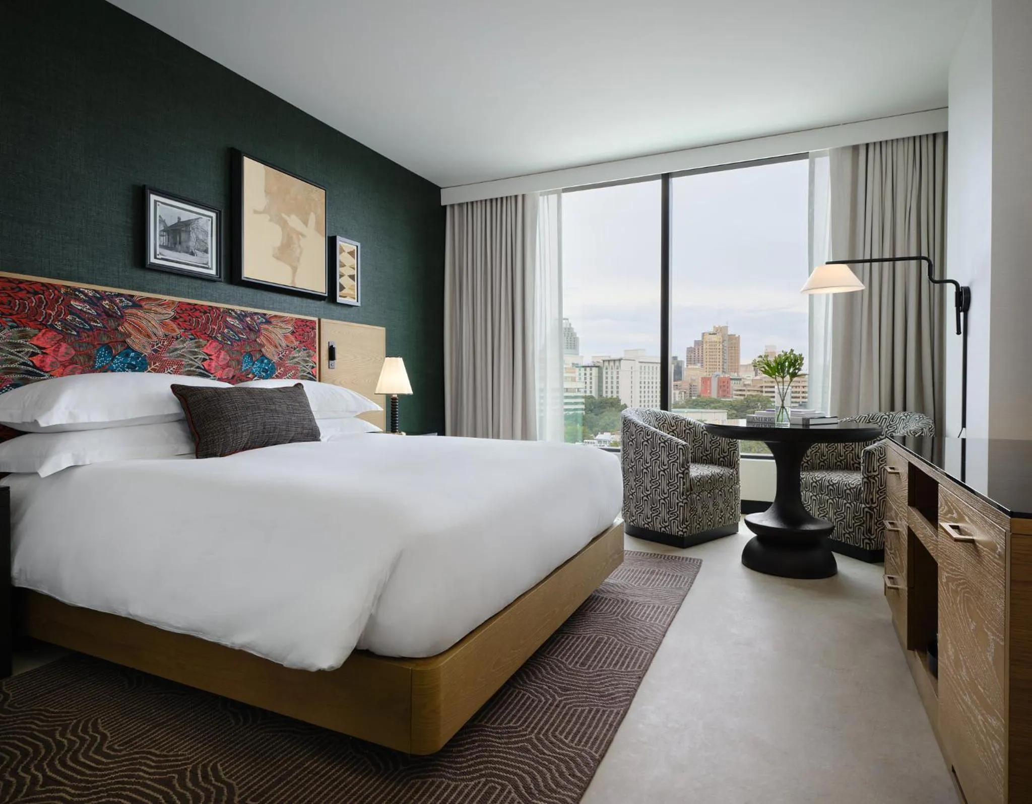 Photo of the whole room, Bed in Kimpton Santo San Antonio - Riverwalk by IHG