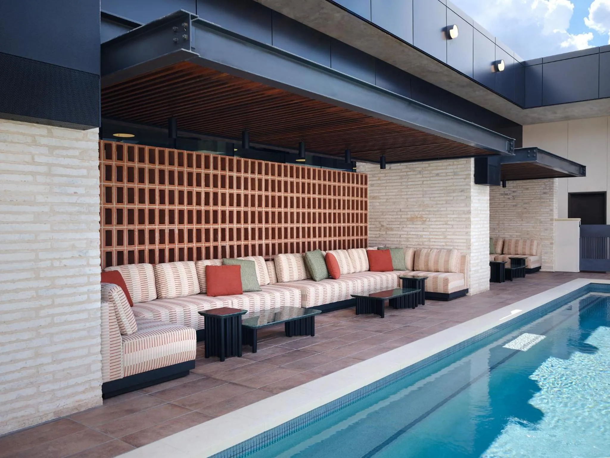 Swimming pool in Kimpton Santo San Antonio - Riverwalk by IHG