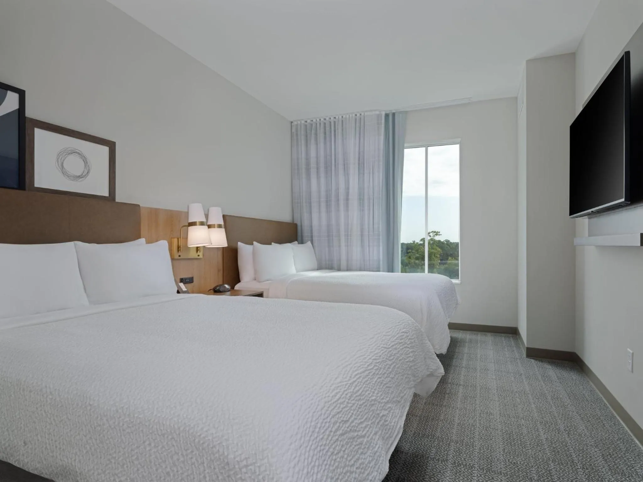 Photo of the whole room, Bed in Staybridge Suites Miramar Beach - Sandestin Area by IHG