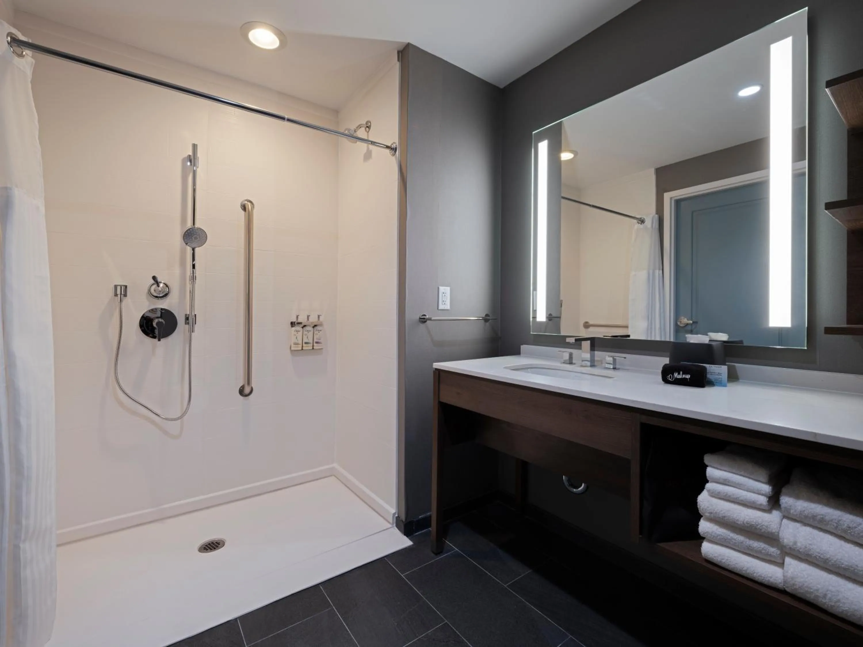 Public Bath in Staybridge Suites Miramar Beach - Sandestin Area by IHG