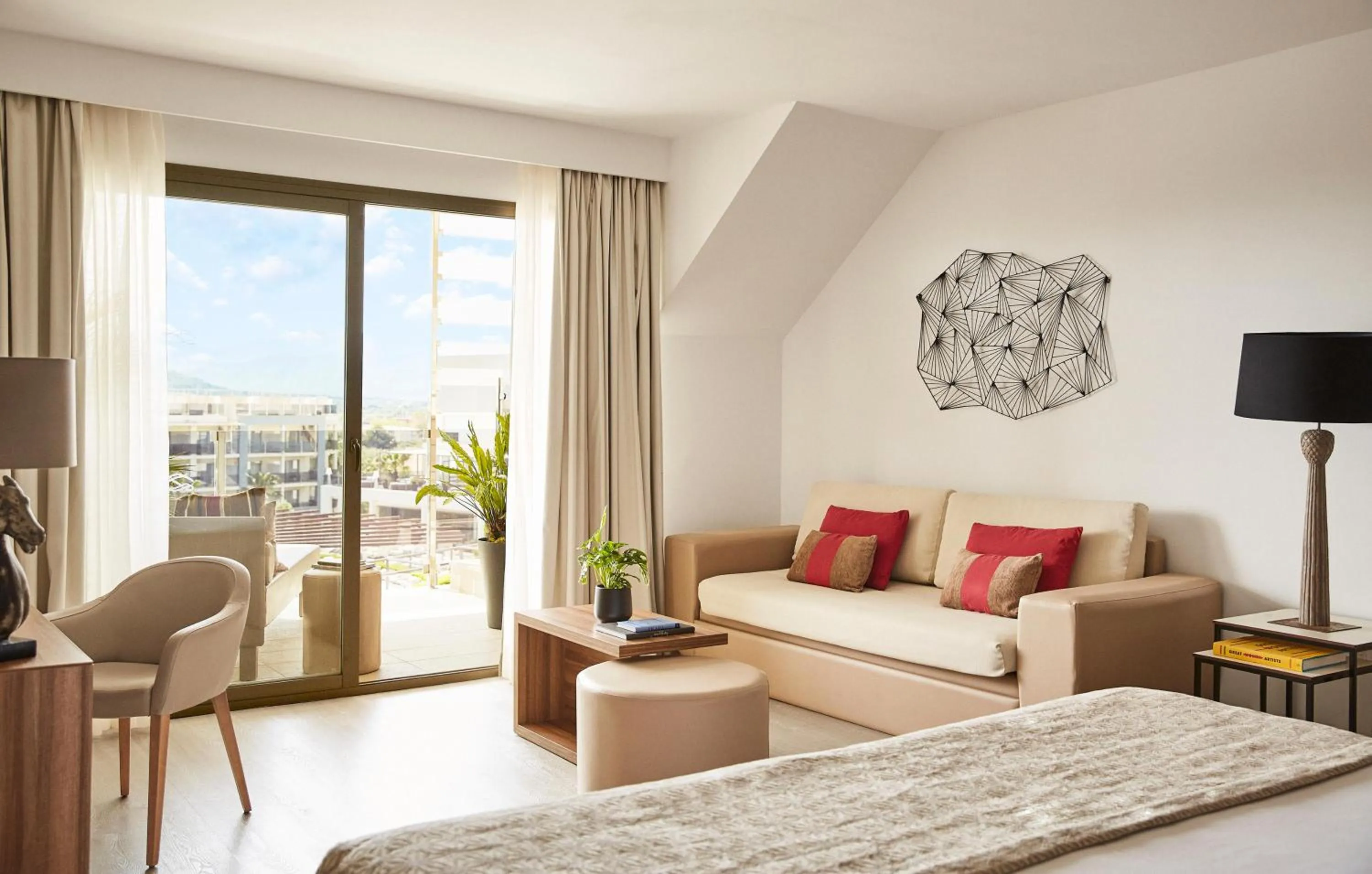 Photo of the whole room in Zafiro Palace Alcudia