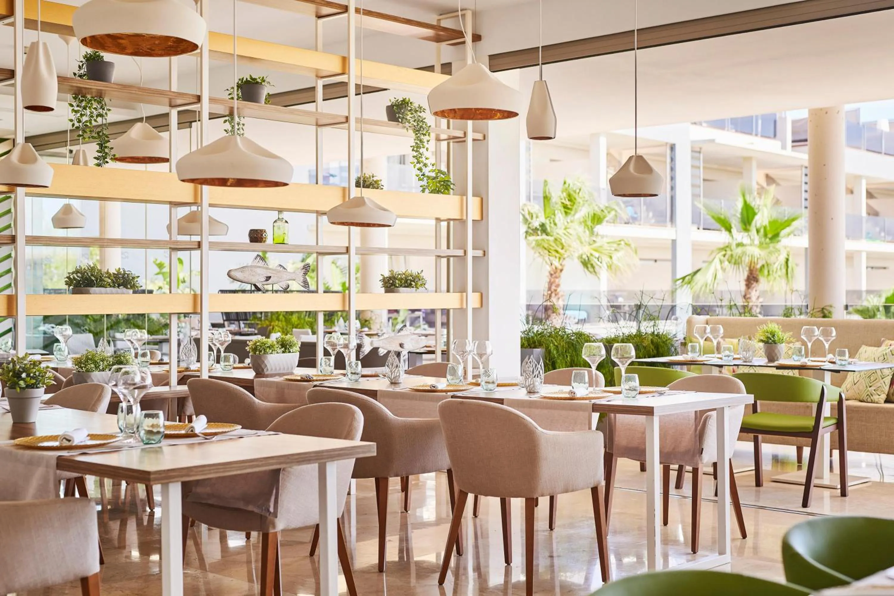 Restaurant/places to eat in Zafiro Palace Alcudia