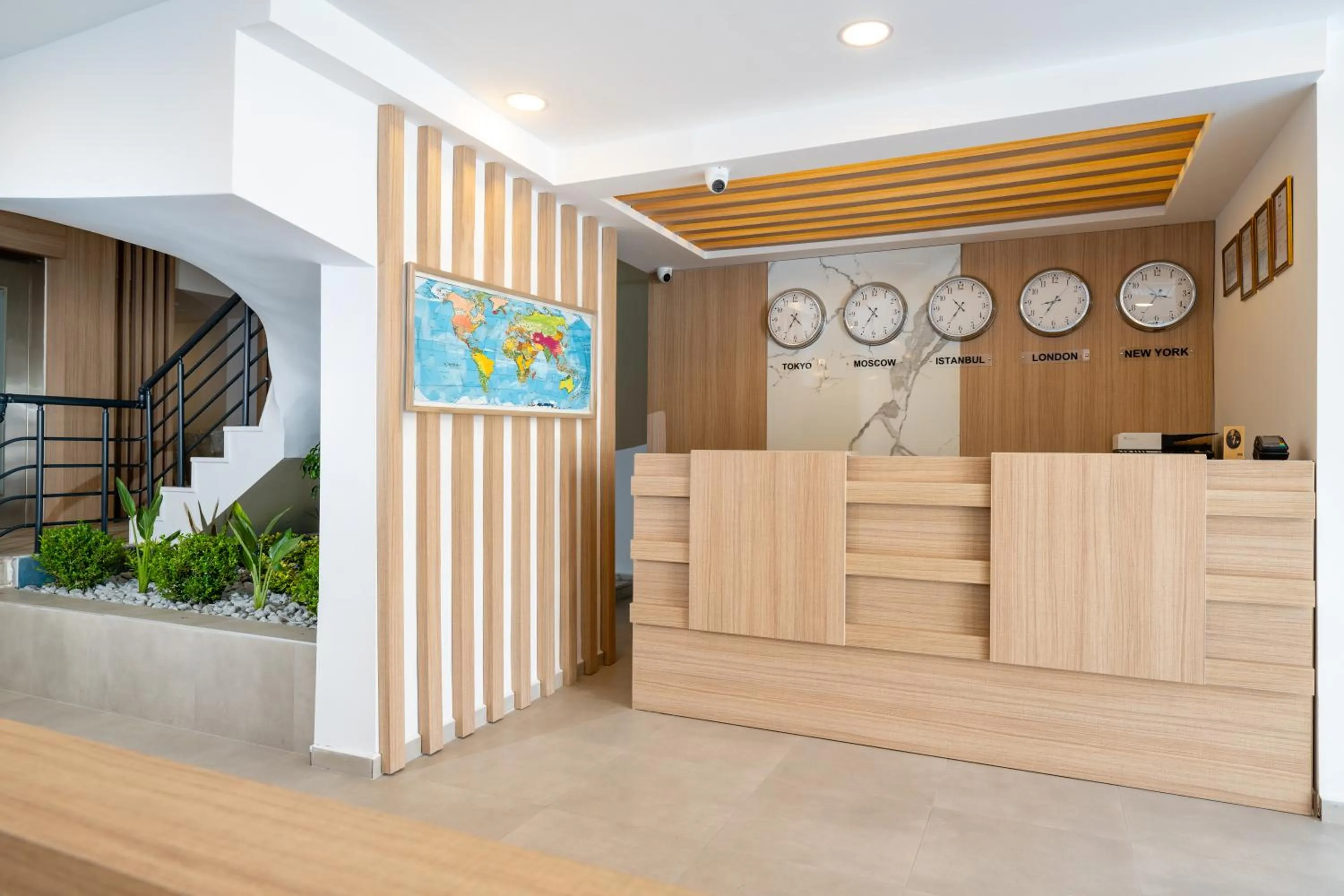 Lobby or reception in Skykhan Otel