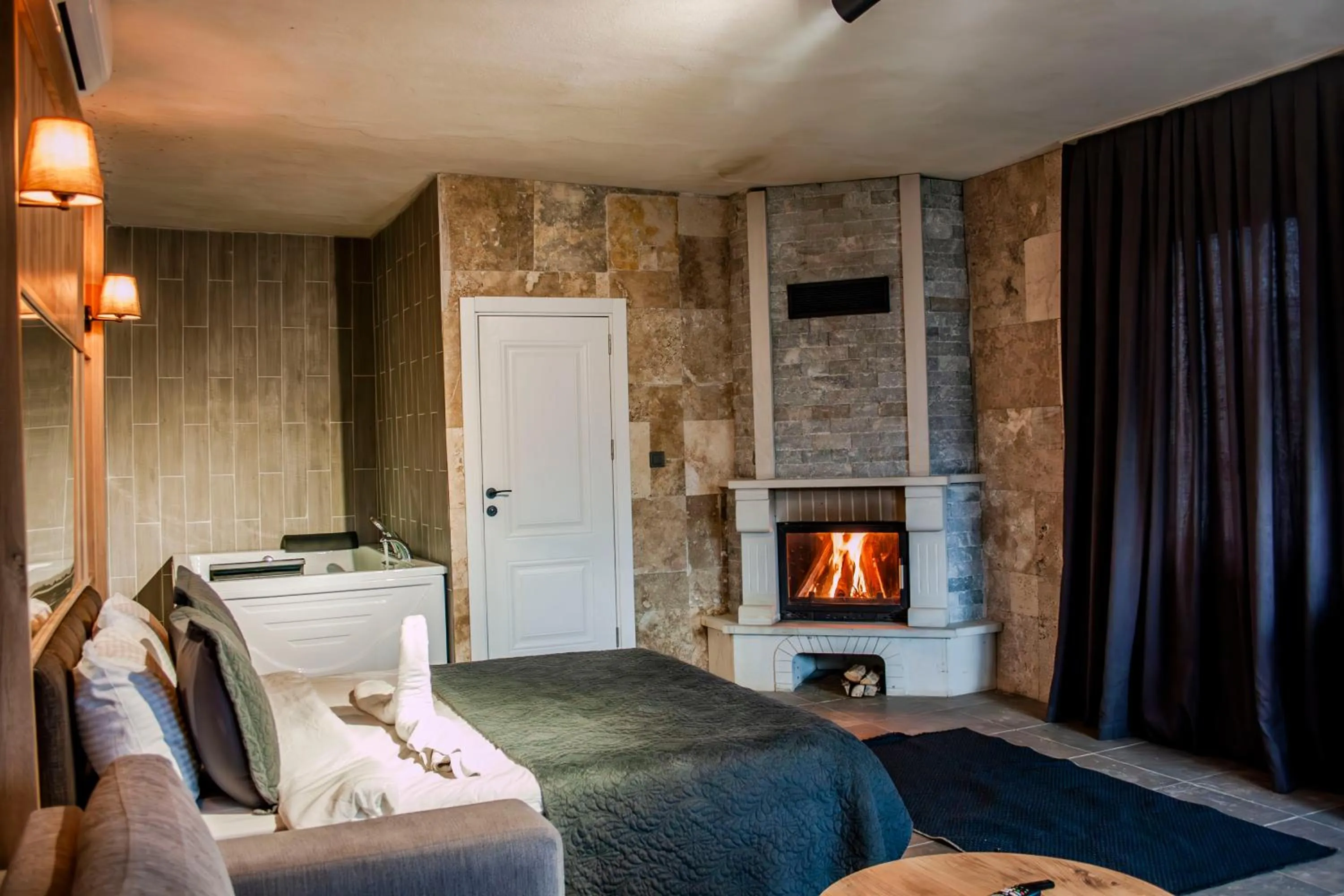 Bed in 216 North Hotel