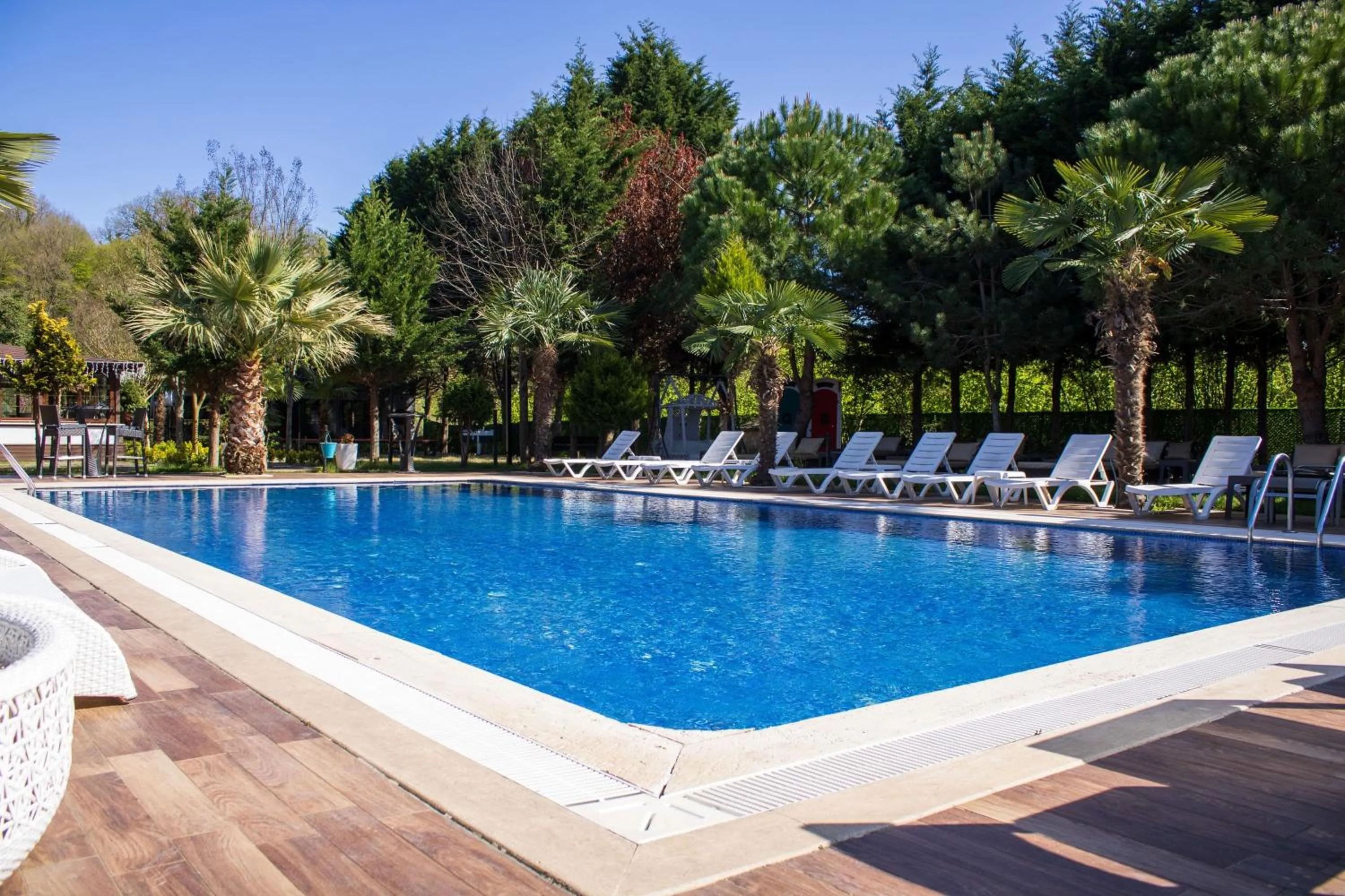 Swimming pool in 216 North Hotel