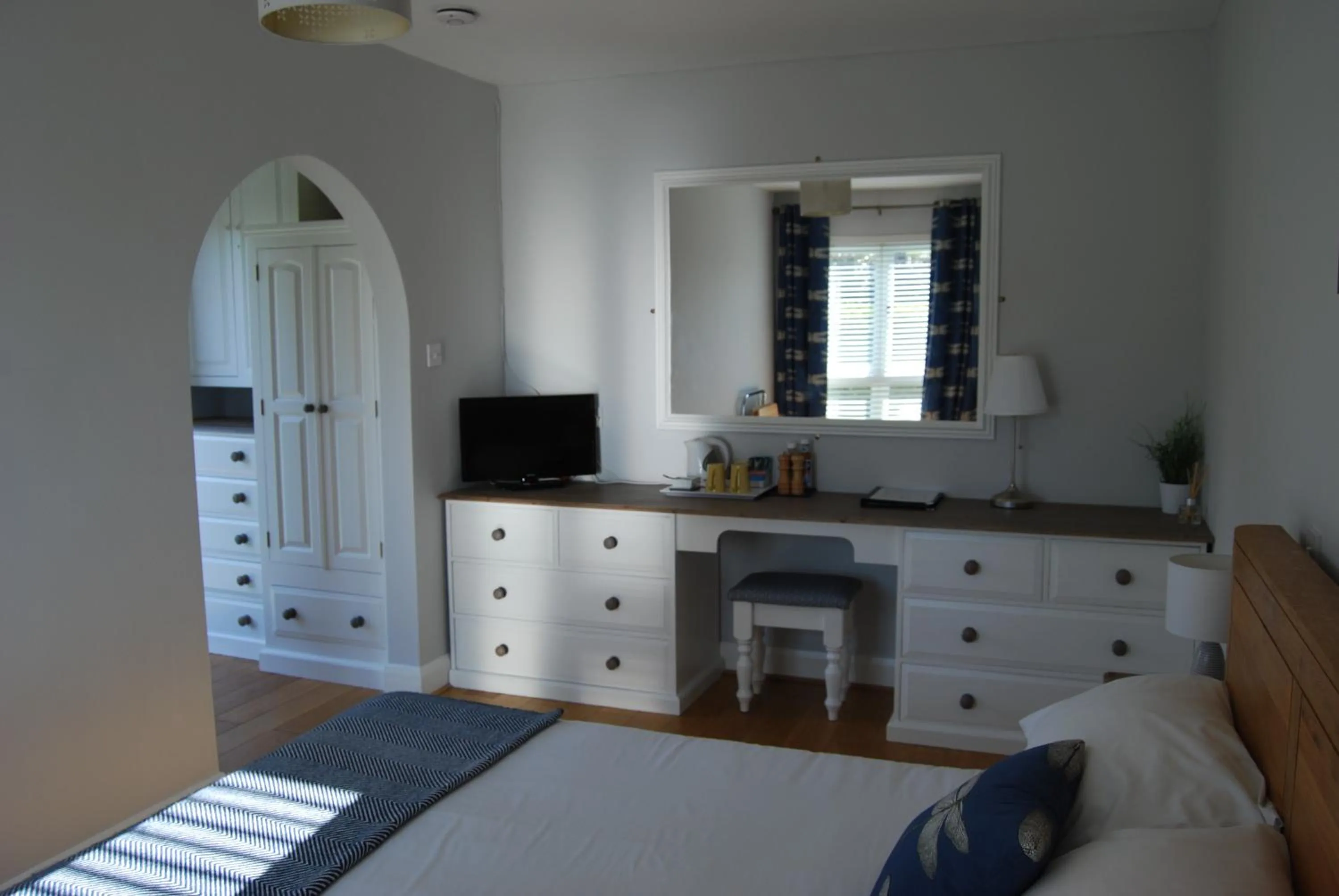 Bed in Hare & Hounds Bed & Breakfast