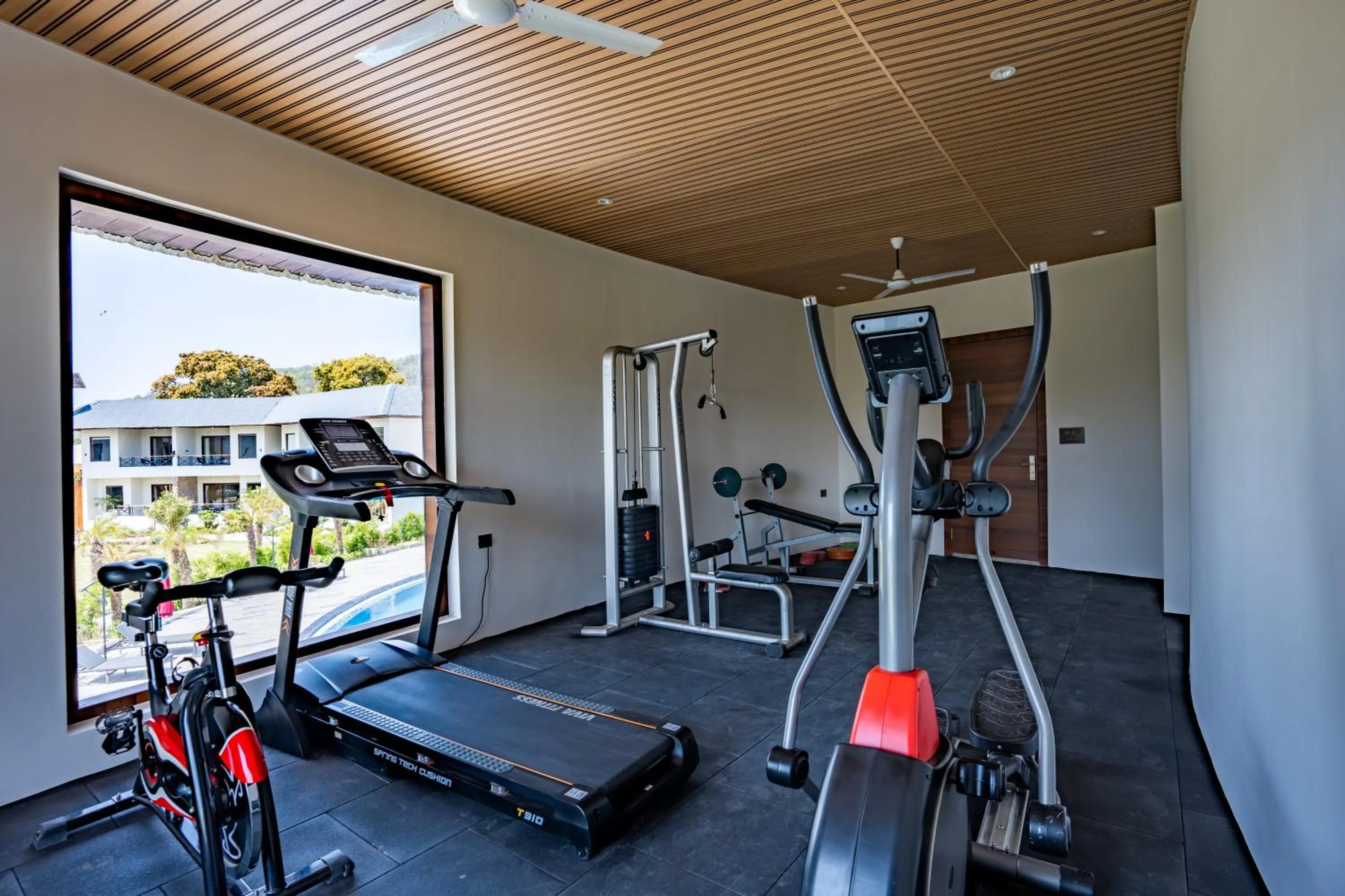 Fitness centre/facilities in Shervani Pebbles & Pines Resort & Spa, Corbett