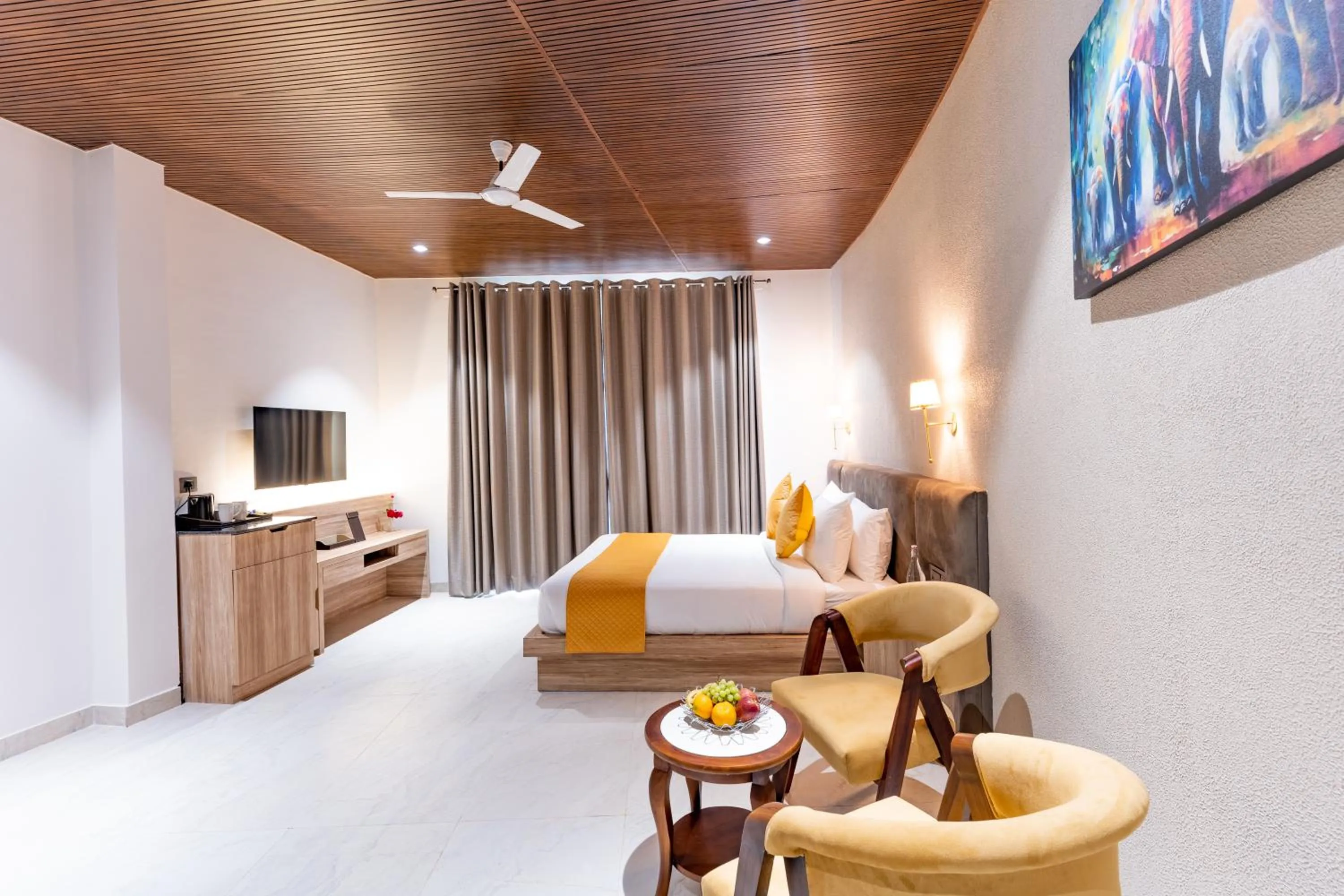 Bed in Shervani Pebbles & Pines Resort & Spa, Corbett