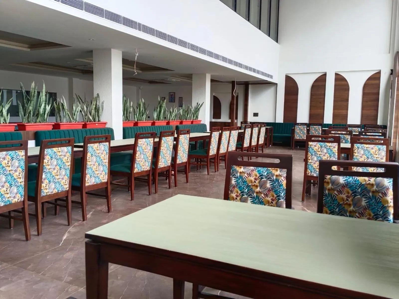 Restaurant/places to eat in Shervani Pebbles & Pines Resort & Spa, Corbett