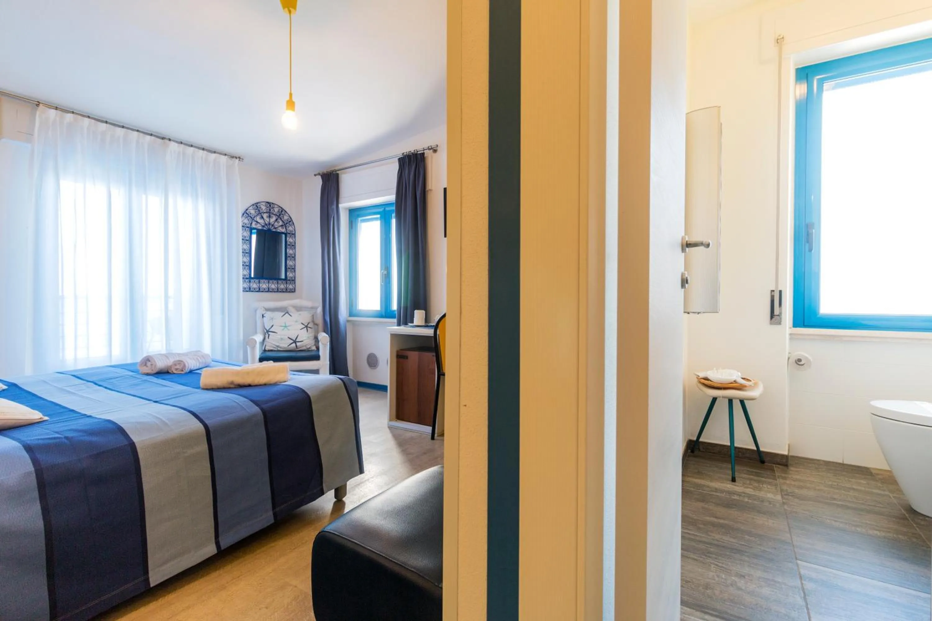 Photo of the whole room, Bed in La Favorita Hotel