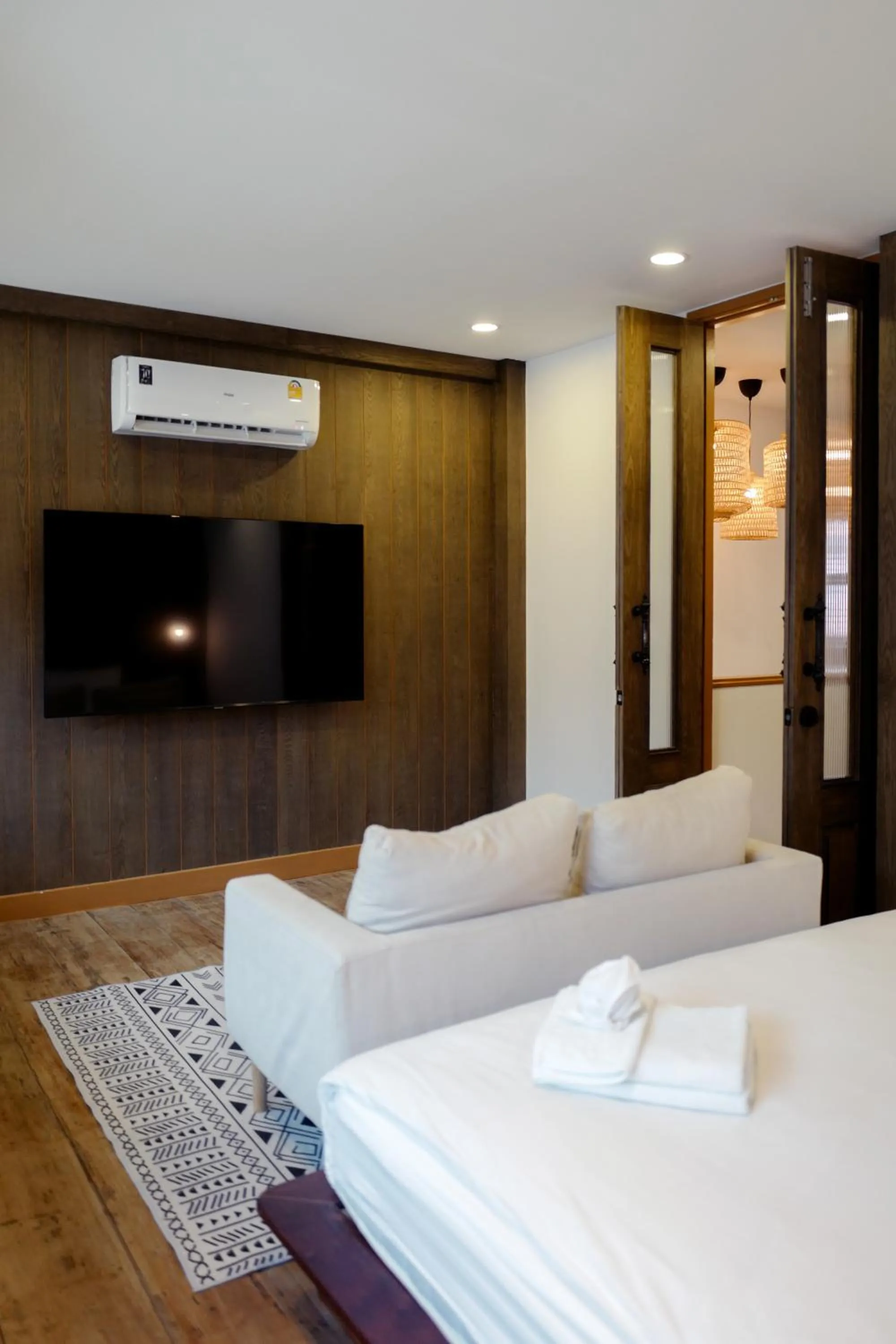 TV and multimedia, Bed in The Folkster House Chiangkhan