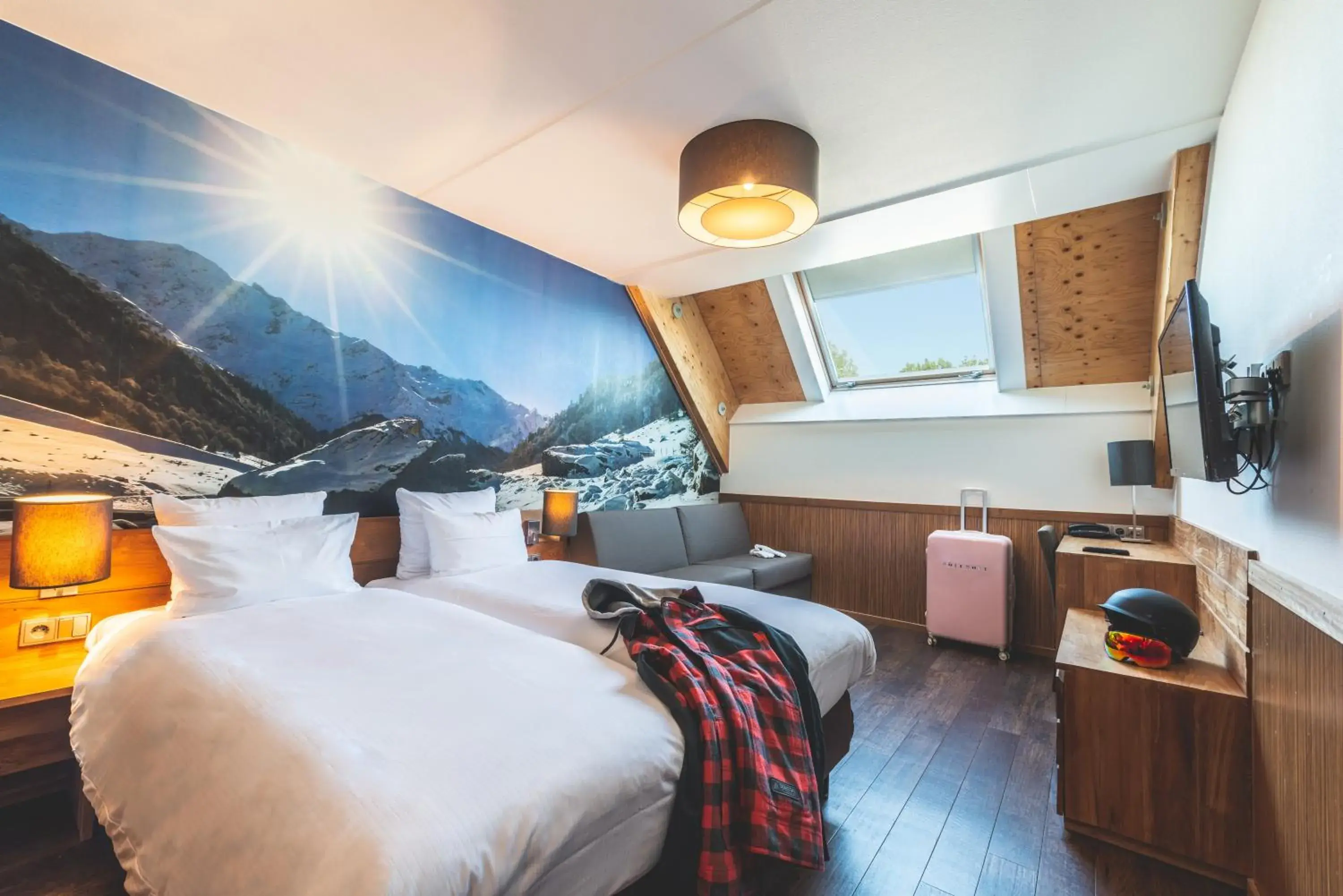 Comfort Room in Alpine Hotel by SnowWorld Comfort Room in Alpine Hotel by SnowWorld