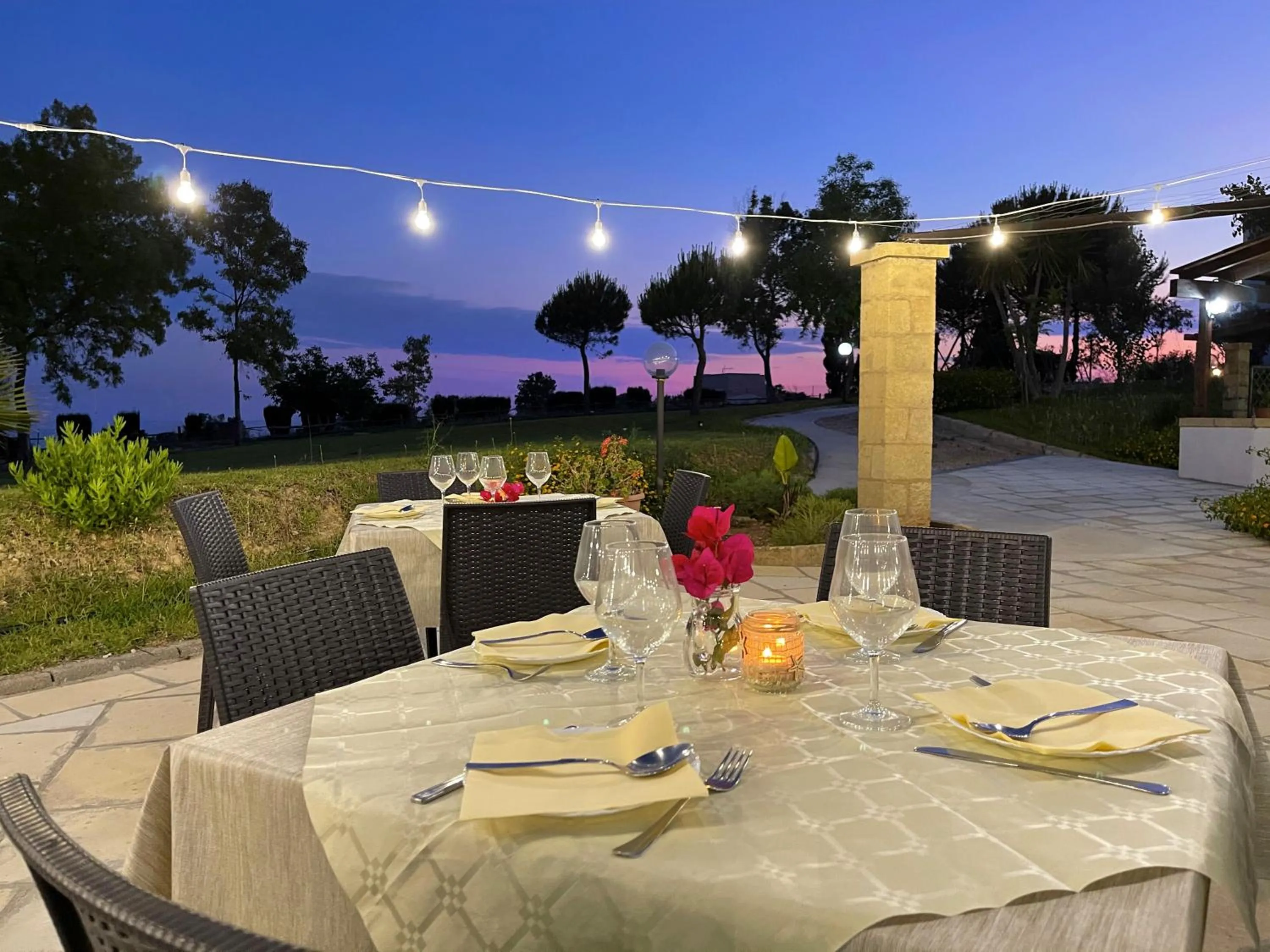 Restaurant/places to eat in Tenuta Li Fani Residence Hotel