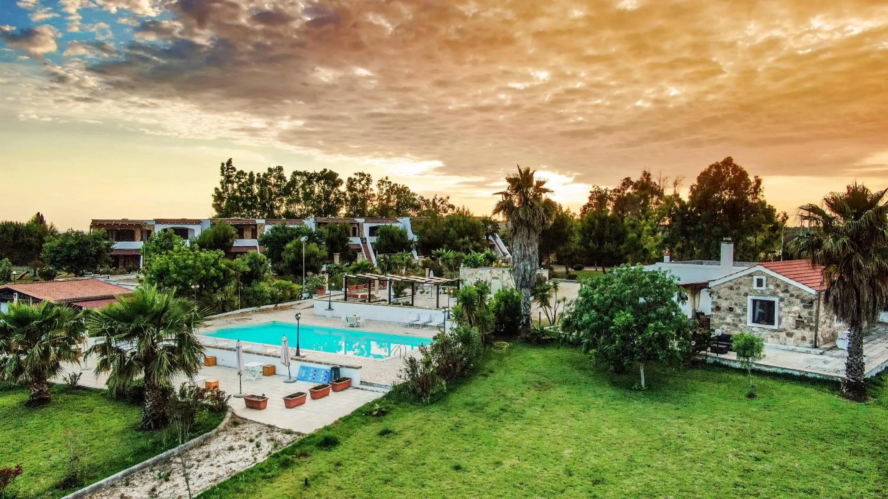 Property building in Tenuta Li Fani Residence Hotel