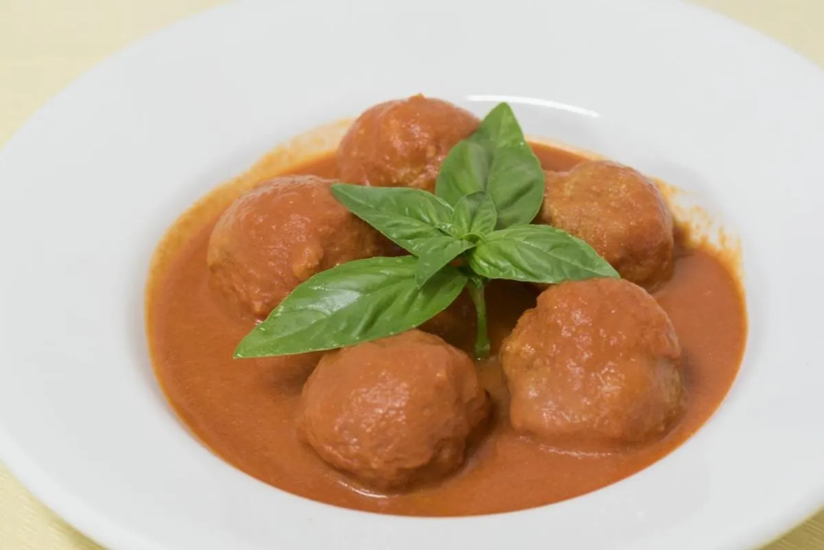 Food and drinks in Tenuta Li Fani Residence Hotel