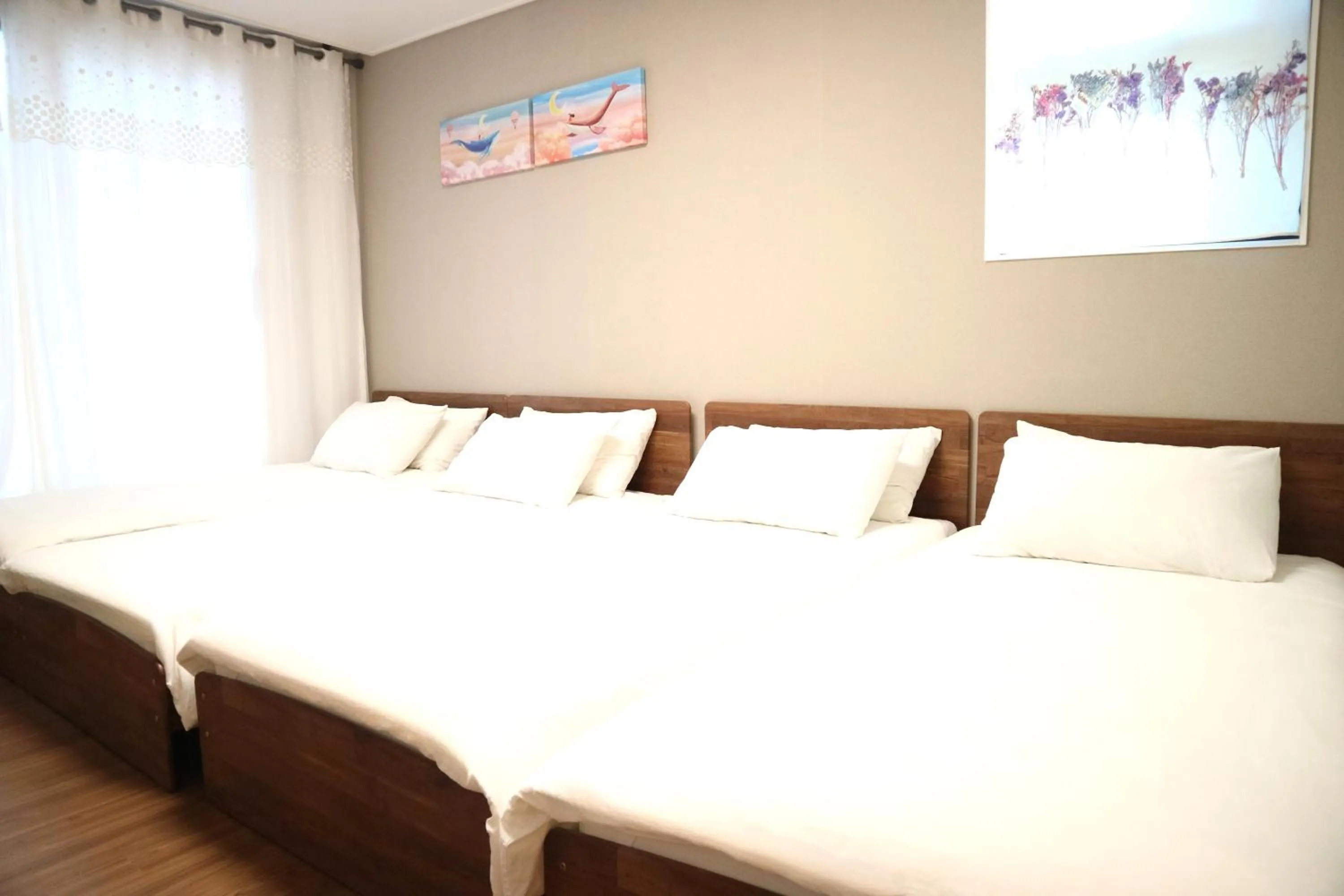 Bedroom, Bed in Incheon Airport Guest House King
