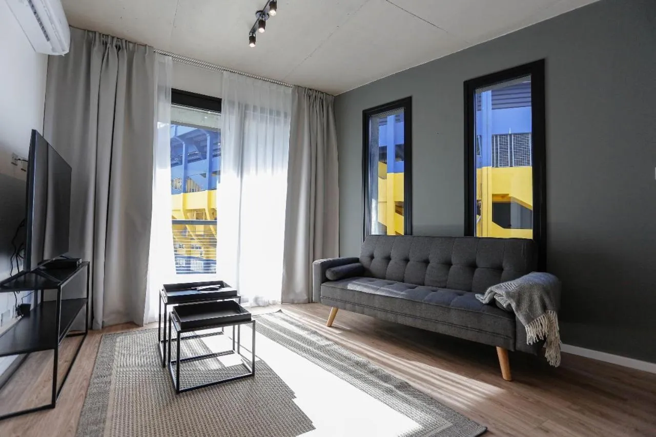 TV and multimedia in Howard Johnson Undici Republica de La Boca