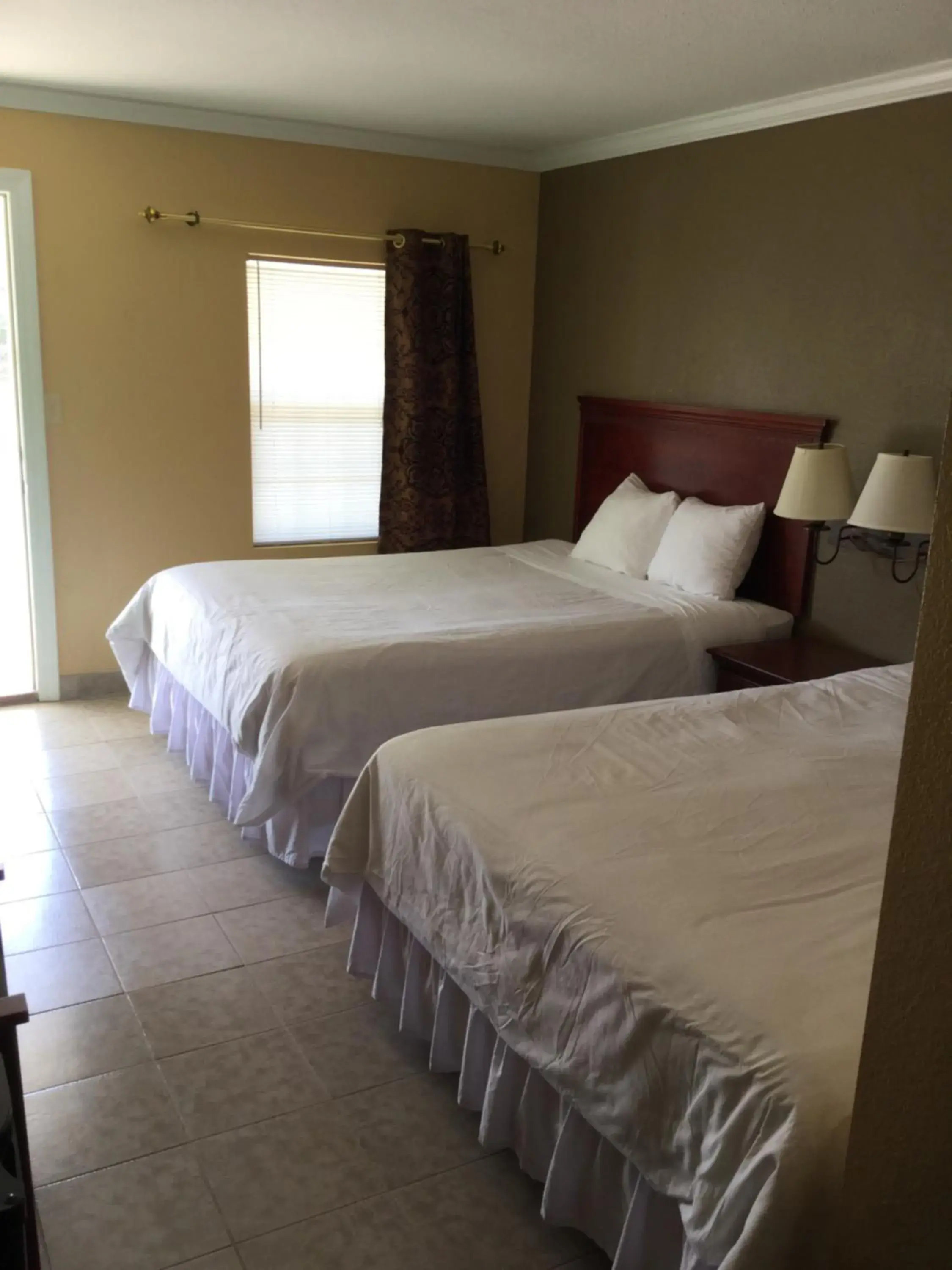 Deluxe Double Room in Murphy Motel Deluxe Double Room in Murphy Motel