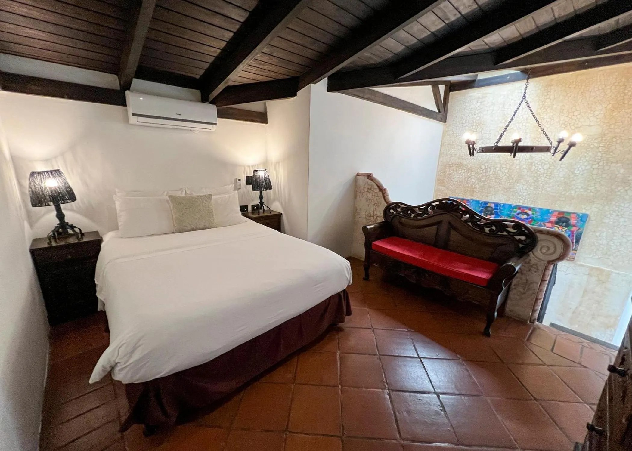 Bed in Ciel Luxe Hotels Antigua Guatemala