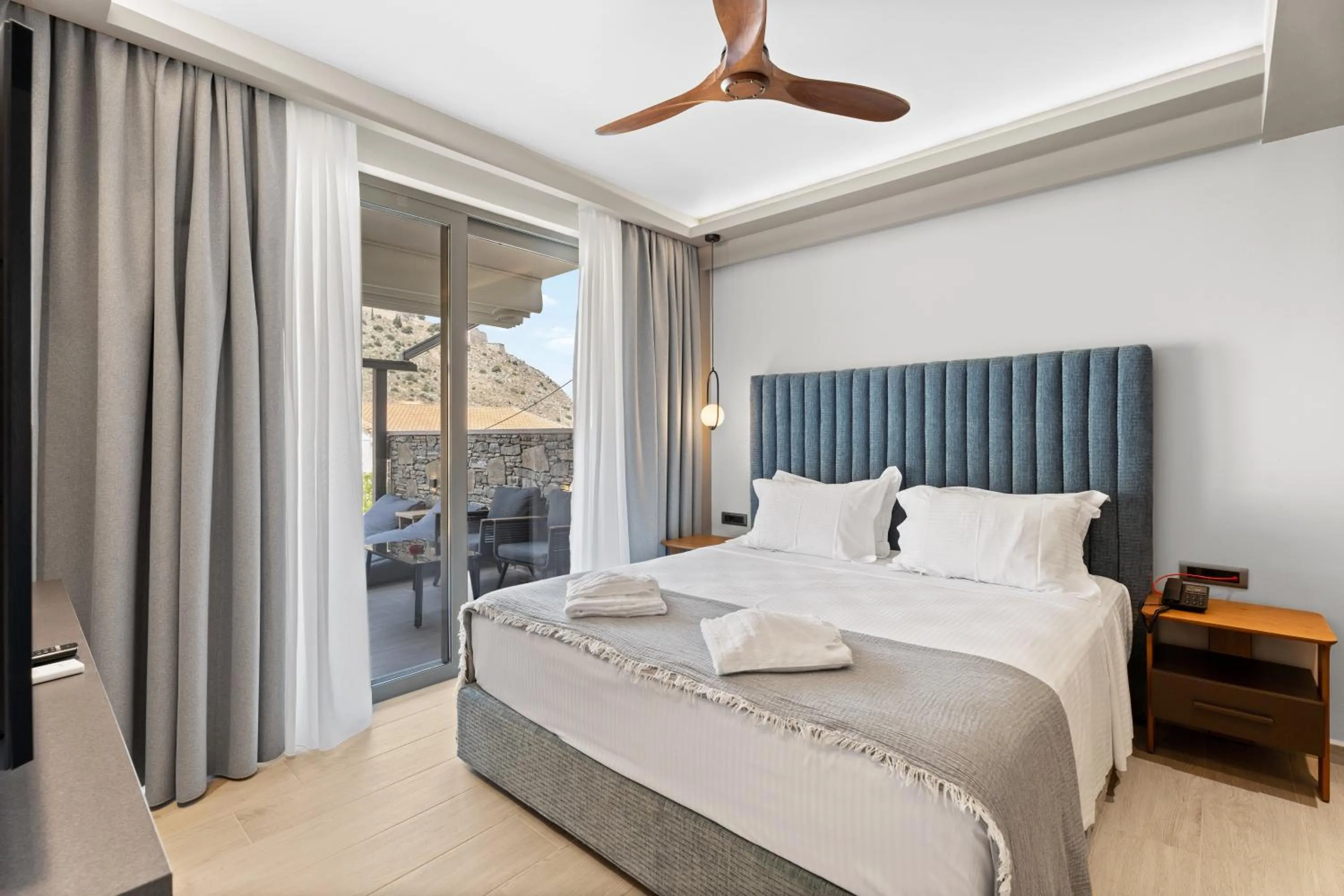 Bedroom, Bed in Ennea Muses Rooms and Suites