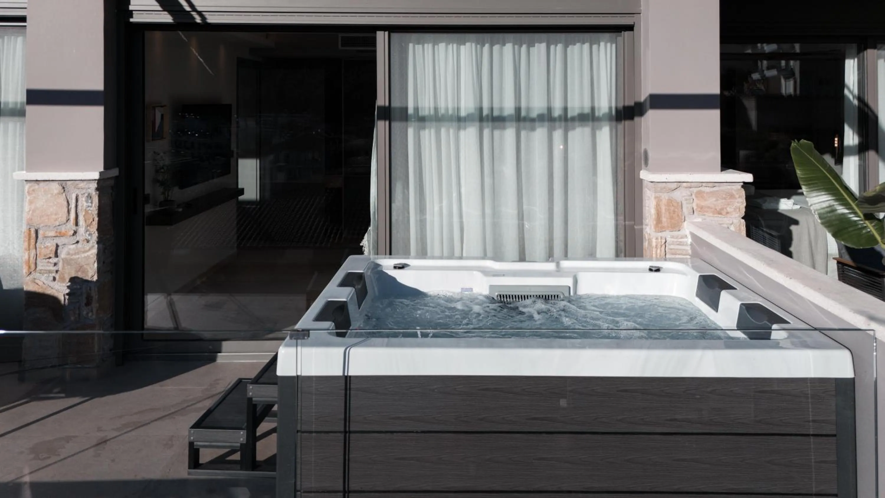 Spa and wellness centre/facilities in Ennea Muses Rooms and Suites