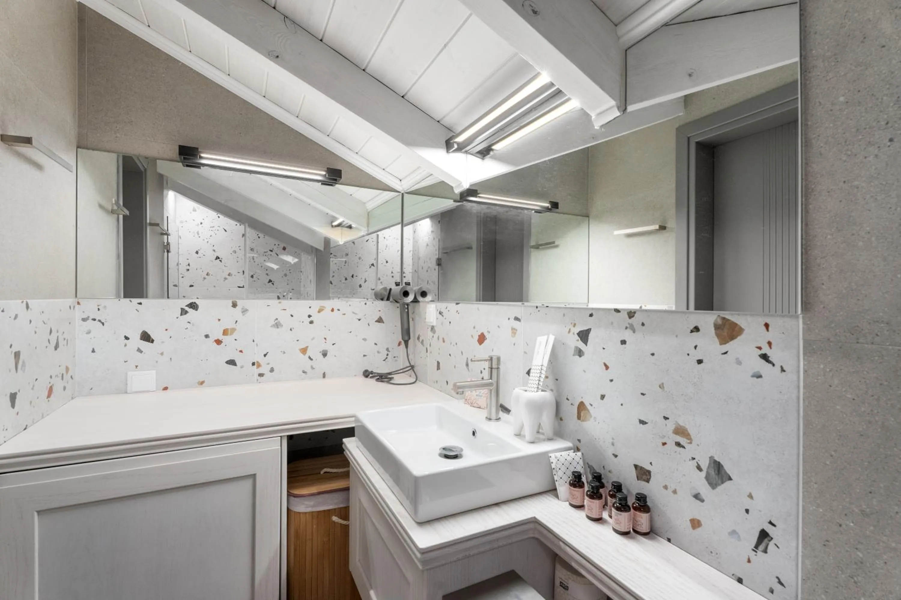 Bathroom in Ennea Muses Rooms and Suites