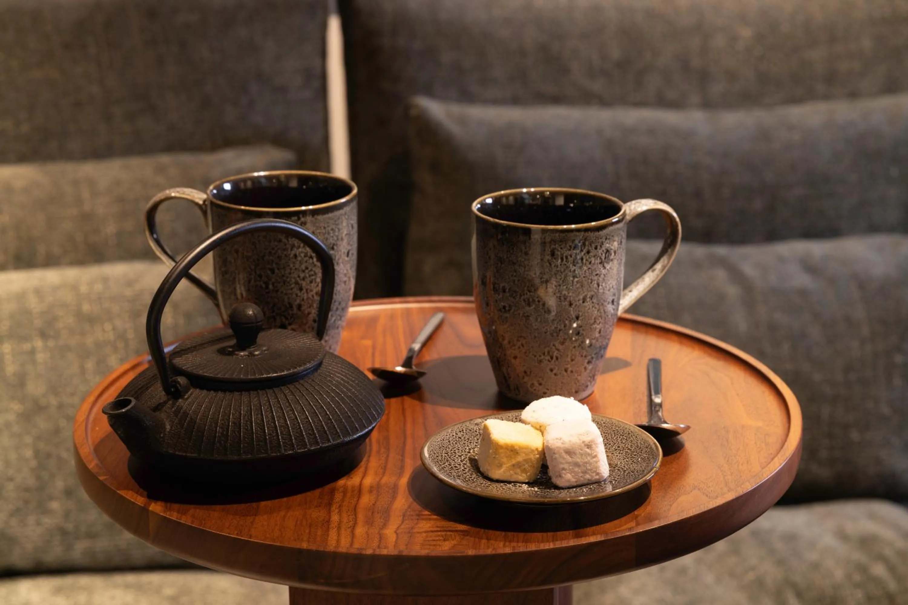 Lounge or bar in Hôtel Cristal Champs Elysées