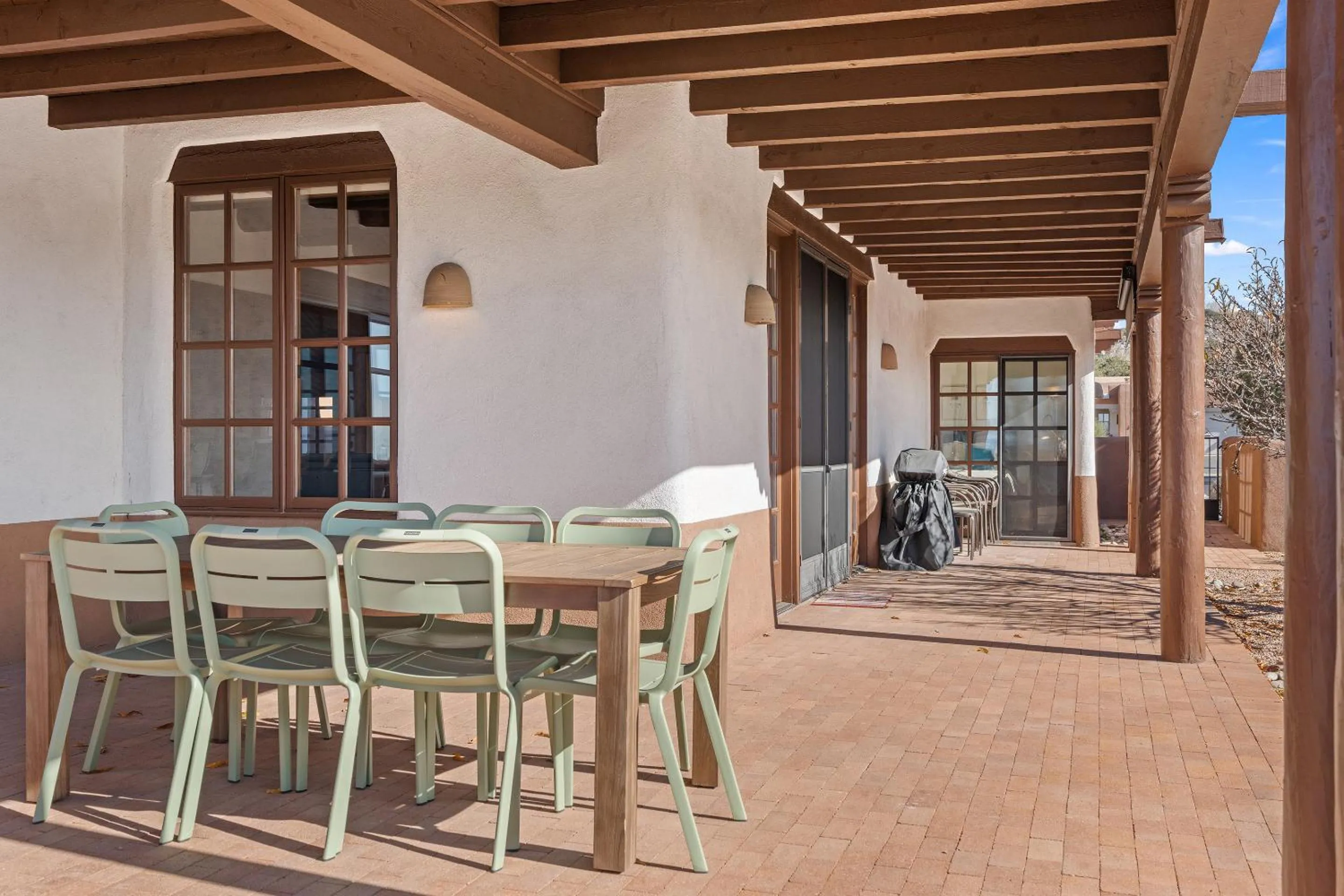 Patio in Quail run